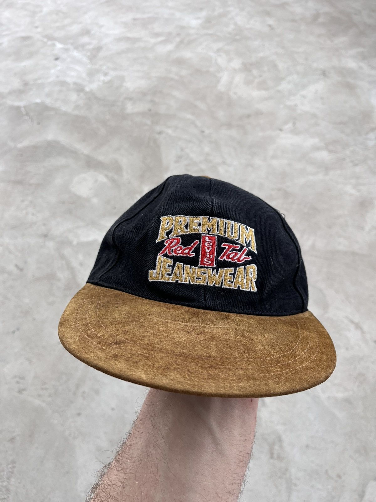 Levi's Vintage Levis 80s Cap Black Leather Visor Avantgarde Y2K Size ONE SIZE - 1 Thumbnail