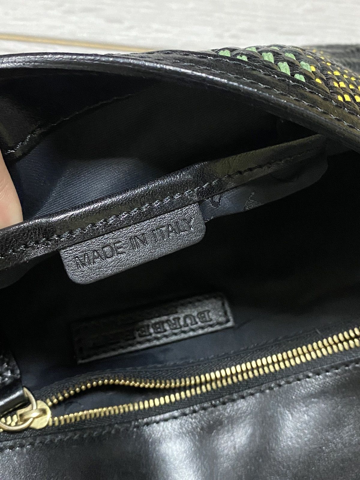 Burberry Prorsum Burberry buffalo leather woven raffia flap clutch Size ONE SIZE - 11 Thumbnail