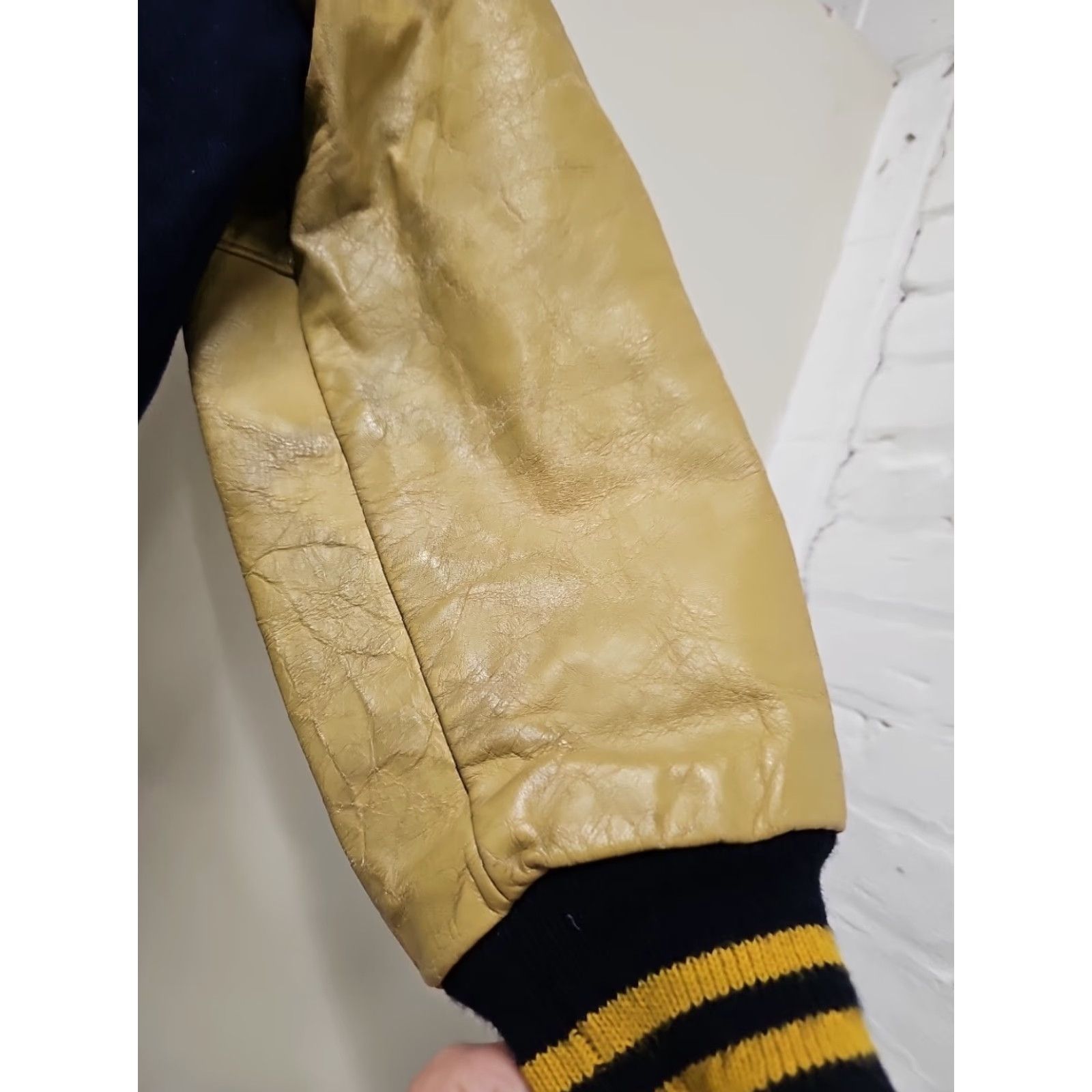 Vintage VINTAGE Notre Dame 1960s Authentic Varsity Jacket Mens Blue Wool Leather 26 Chest 25 Length Football University 11/5 Size US S / EU 44-46 / 1 - 7 Thumbnail