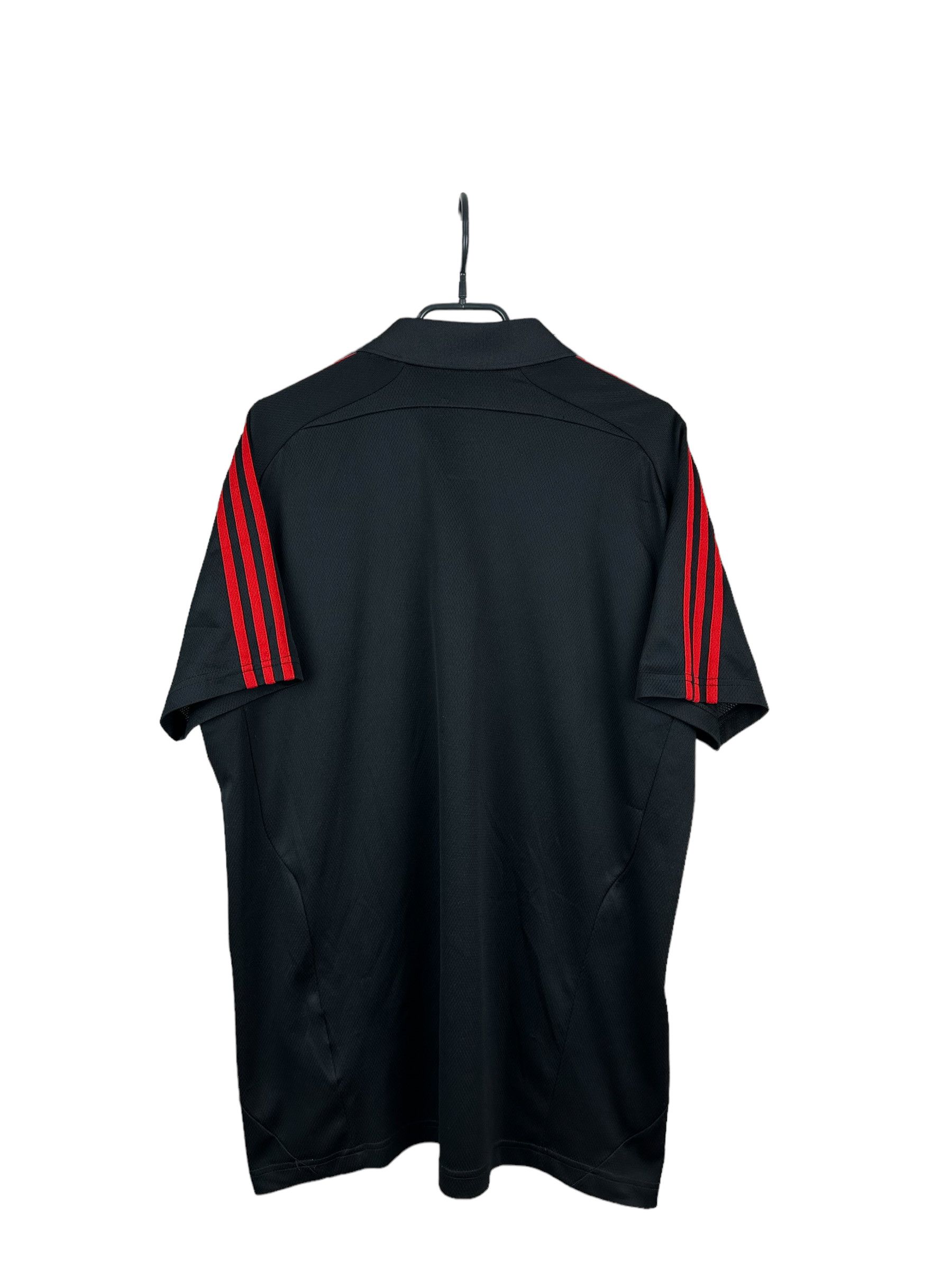 Adidas Vintage Adidas Liverpool Football Train Shirt Soccer Jersey Size US XL / EU 56 / 4 - 13 Thumbnail
