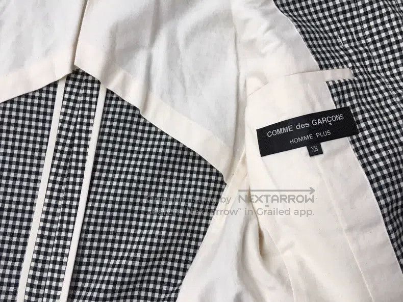 Comme des Garcons Comme des Garcons Thin, long, hooded long coat Size US XS / EU 42 / 0 - 4 Thumbnail