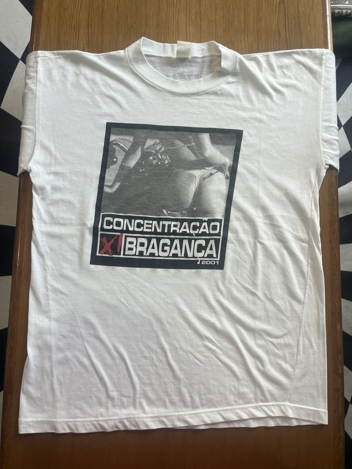 Vintage Vintage Concentracao Braganca 2001’s Photo Tshirt Size US L / EU 52-54 / 3 - 4 Thumbnail