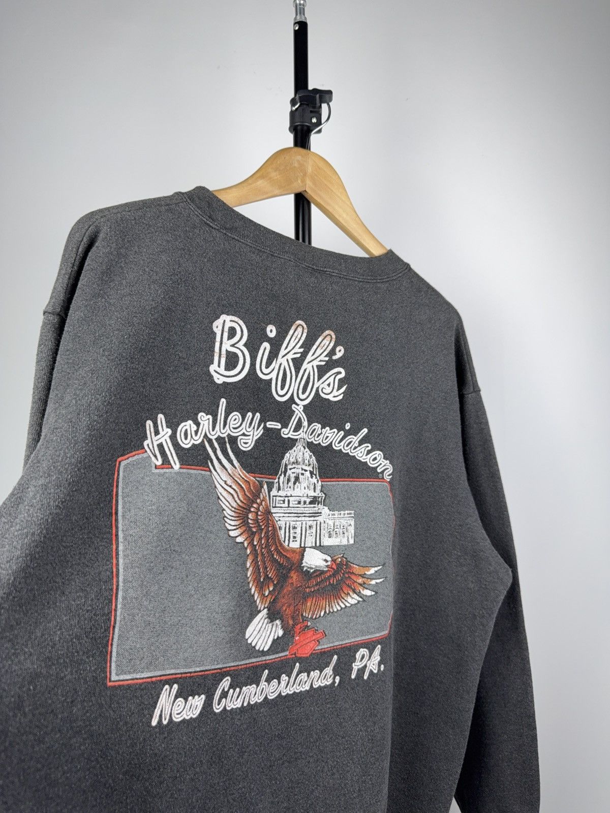 Harley Davidson × Vintage Vintage 1991 Harley Davidson 3D Emblem Biker Moto Crewneck Size US XL / EU 56 / 4 - 8 Thumbnail