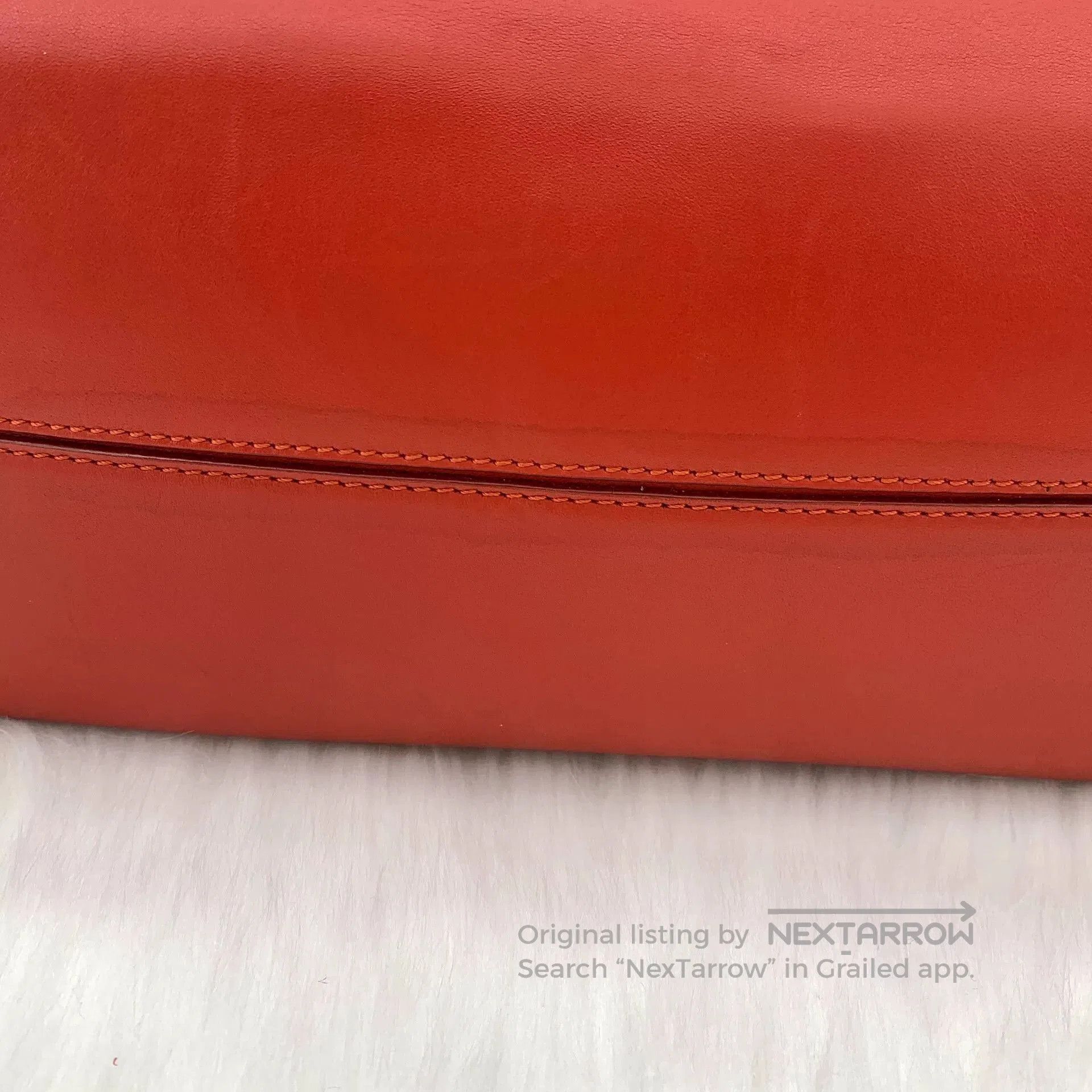 Loewe Loewe Red Logo Embossed Tote Bag. Size ONE SIZE - 9 Thumbnail