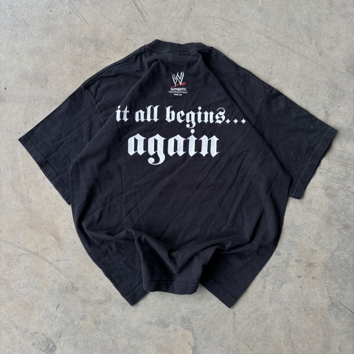 Vintage graphic tee vintage WWE wrestlemania XX (20) The Undertaker Size US M / EU 48-50 / 2 - 2 Thumbnail
