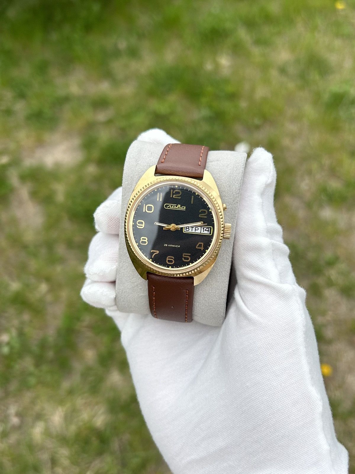 Vintage Vintage Watch Slava USSR Soviet Mechanical 1980s Size ONE SIZE - 13 Thumbnail
