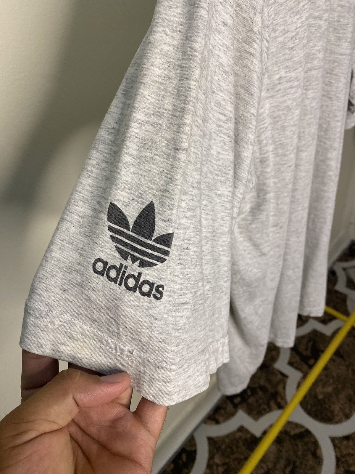 Adidas × Vintage Vintage Adidas Print Small Logo At Sleeve Tshirt Size US L / EU 52-54 / 3 - 2 Thumbnail