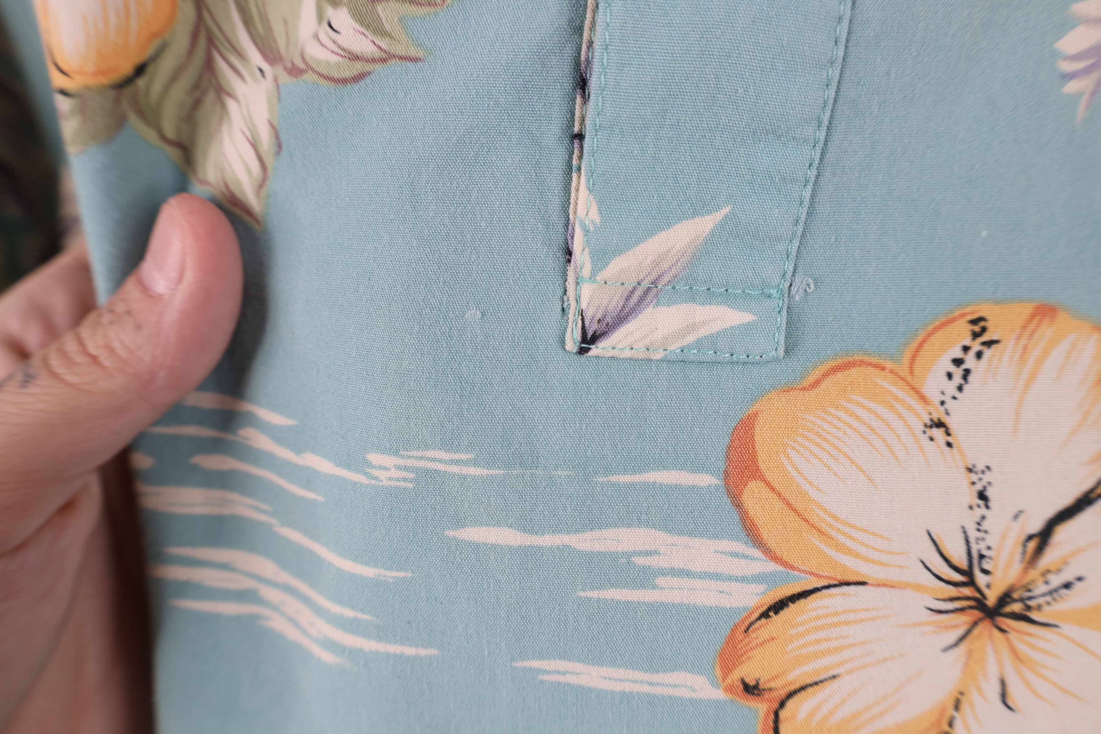 Vintage Vintage 90s Streetwear Beach Hawaiian Button Down Polo USA Size US L / EU 52-54 / 3 - 4 Thumbnail