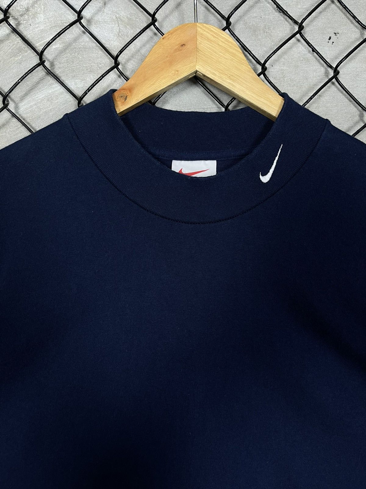Nike × Vintage Vintage Nike Crewneck Sweatshirt Size US L / EU 52-54 / 3 - 2 Thumbnail