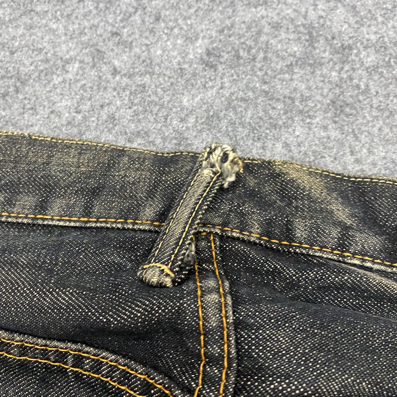 45rpm 💥Best Offer💥Vintage 45 RPM Distressed Denim Size US 29 - 18 Thumbnail