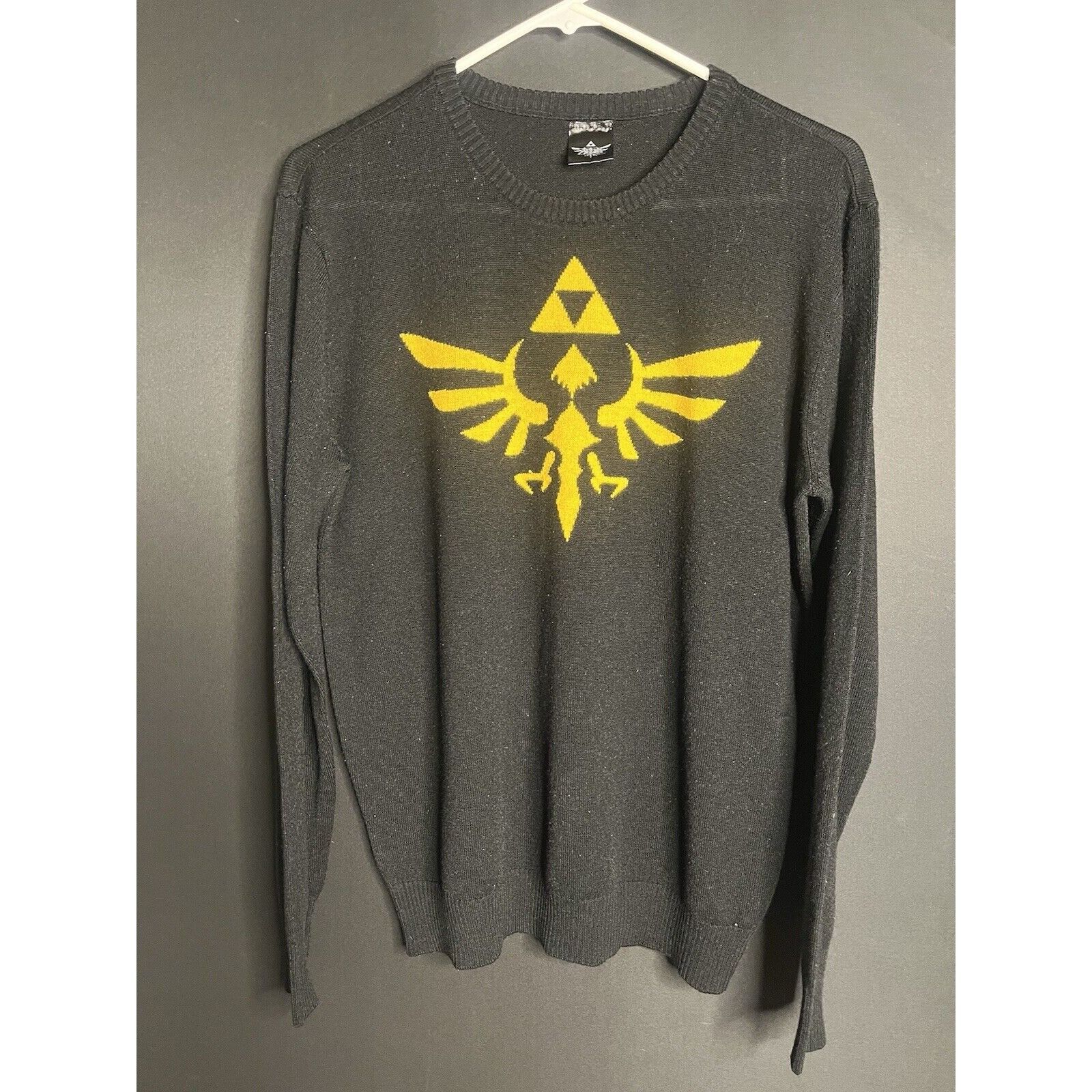 Nintendo zelda sweater size medium black nintendo links badge logo ga Size US M / EU 48-50 / 2 - 1 Thumbnail