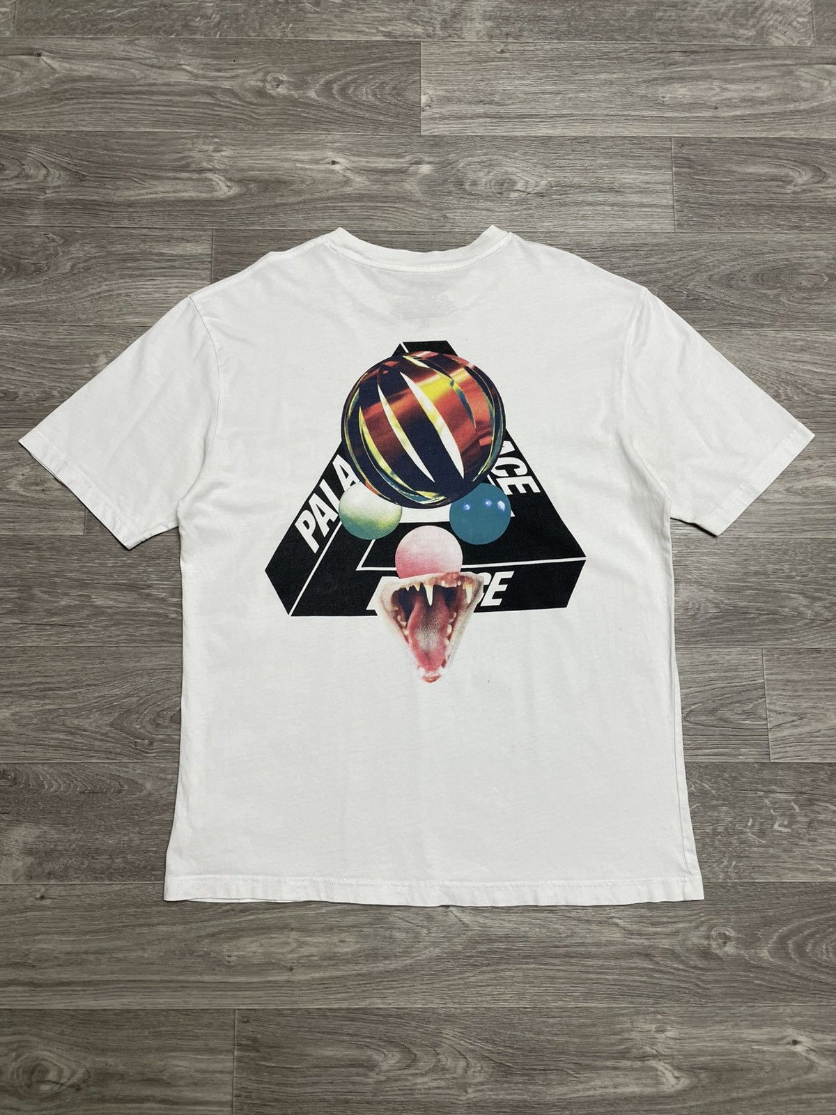 Palace Palace Sans Tri-Ferg White T-Shirt Size US XL / EU 56 / 4 - 1 Thumbnail