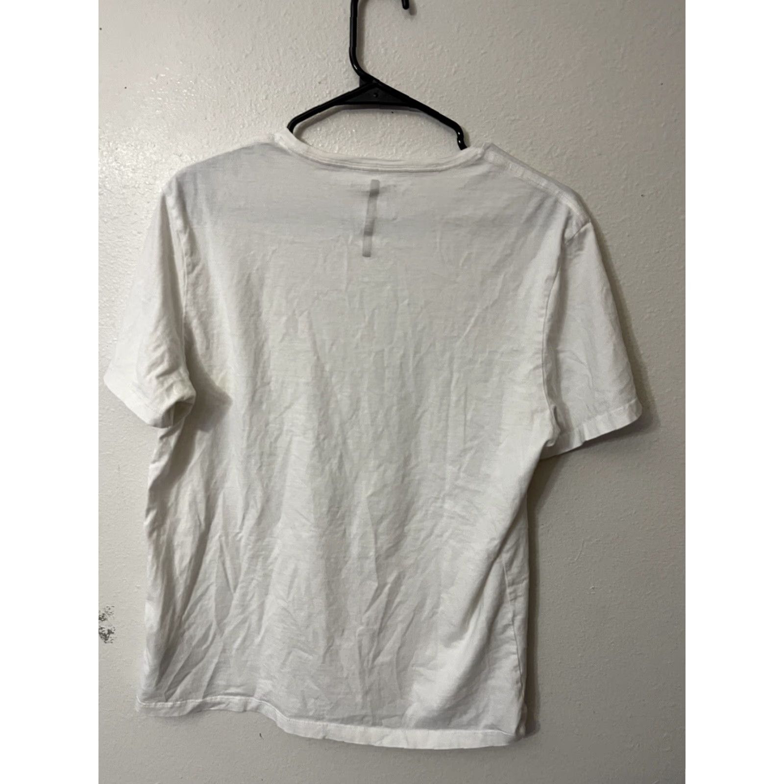 Vintage Calvin Klein Jeans White Graphic Tee Short Sleeve Tee M Women Henley Pocket T-Shirt Size 32" / US 10 / IT 46 - 2 Thumbnail