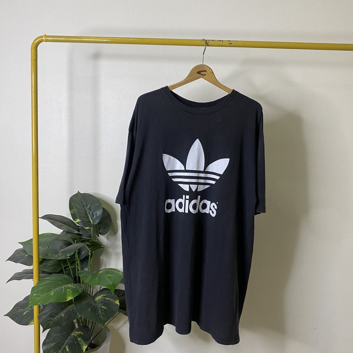 Adidas 1990s Adidas Double Sided Graphic Faded Black T Shirt Size US XXL / EU 58 / 5 - 1 Thumbnail