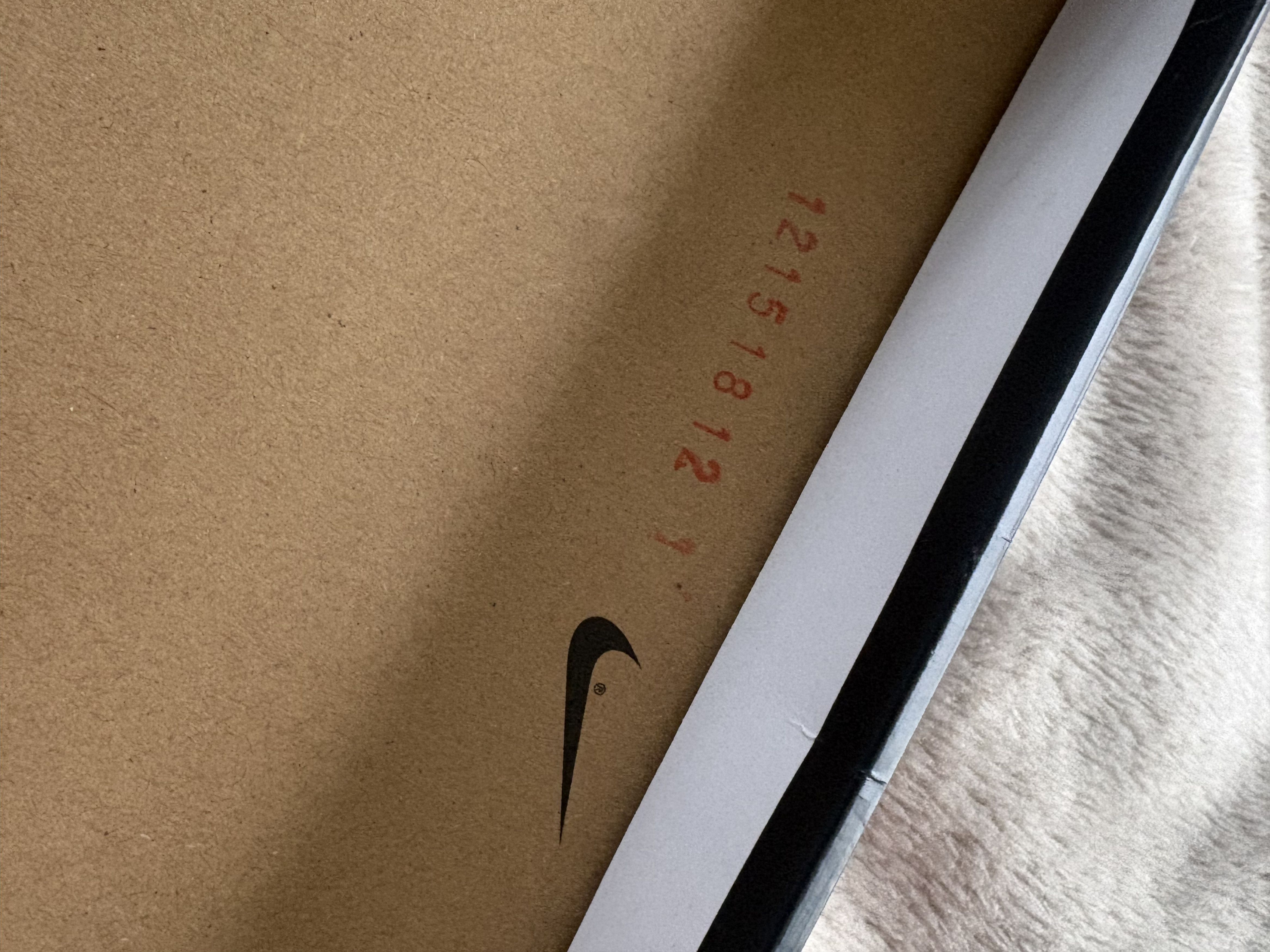 Jordan Brand OG Shattered Backboard 2015 Size US 12 / EU 45 - 9 Thumbnail