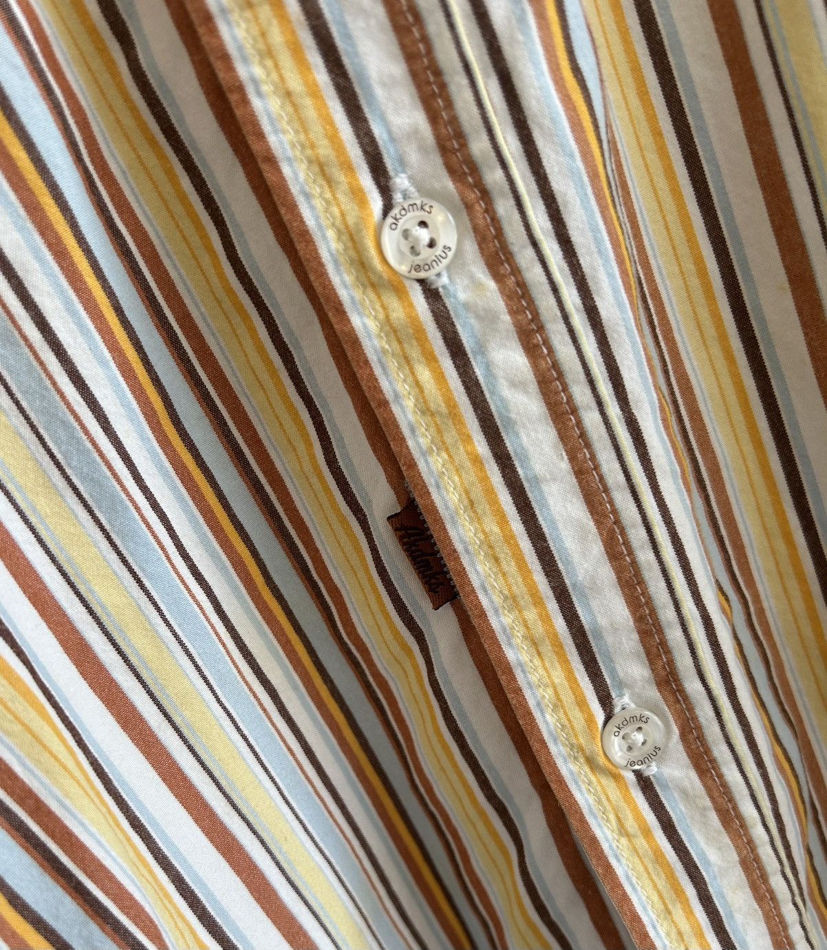 Vintage Vintage Akademiks Men’s Brown, Blue & Orange Button Up Shirt Size US M / EU 48-50 / 2 - 9 Thumbnail