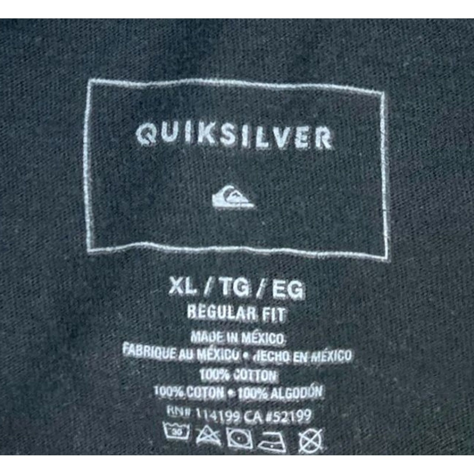 Quiksilver VINTAGE Quiksilver Shirt XL Black Palm Tree Logo Graphic T-shirt Men L/S? Size US XL / EU 56 / 4 - 5 Thumbnail