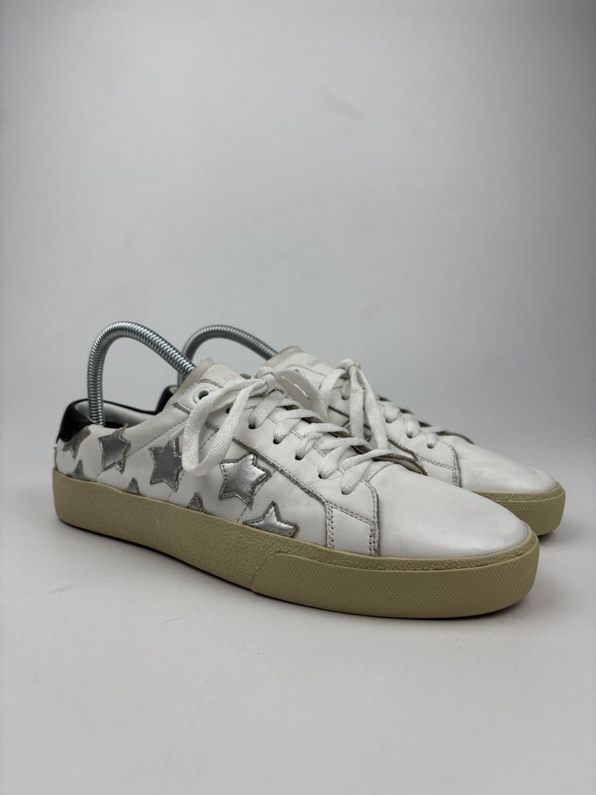 Saint Laurent Paris Saint Laurent Star Patch Low Top Sneakers Size US 9 / IT 39 - 1 Thumbnail