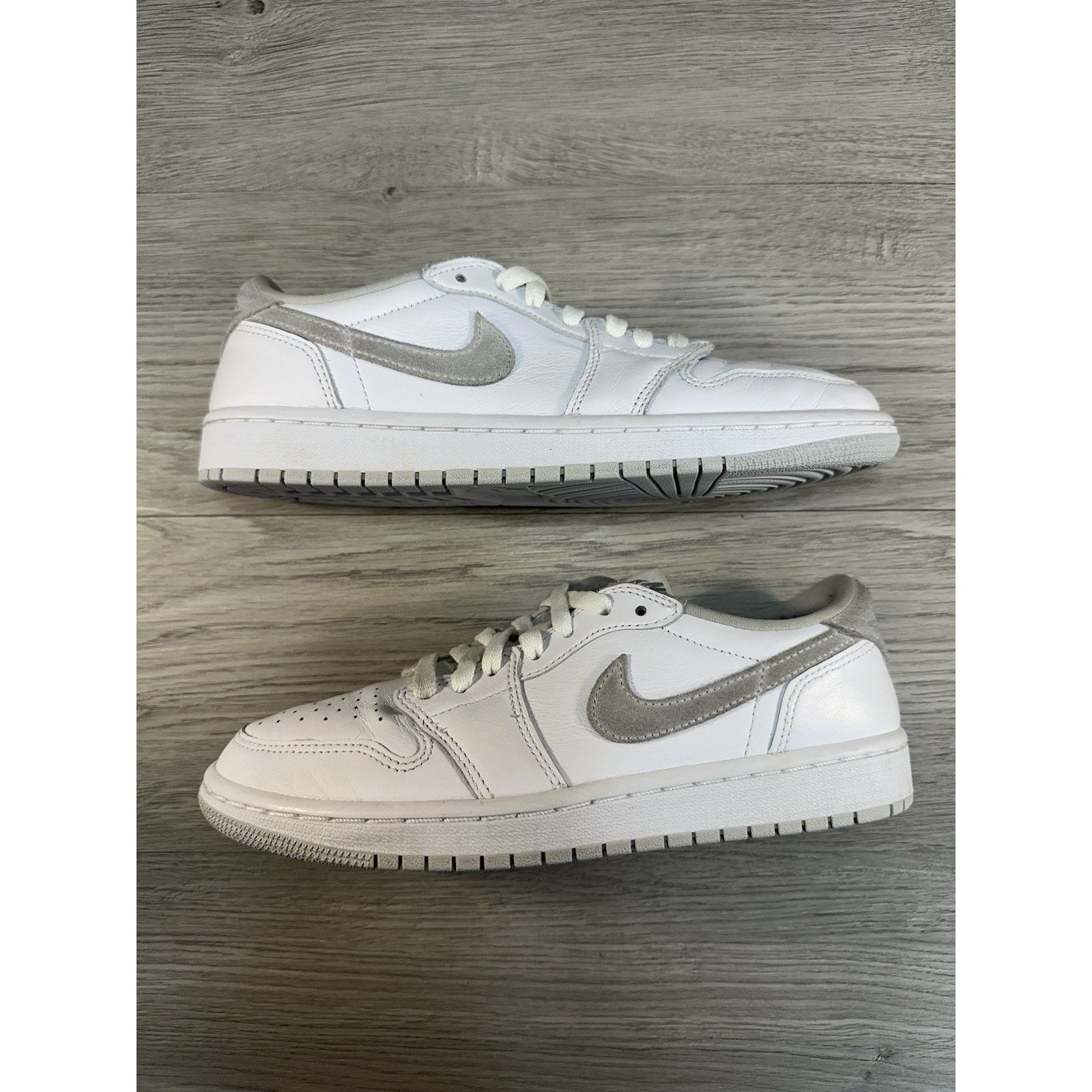 Jordan Brand Air Jordan 1 Retro OG Low Neutral Grey W - Size 9w/7.5m Size US 9 / IT 39 - 2 Thumbnail