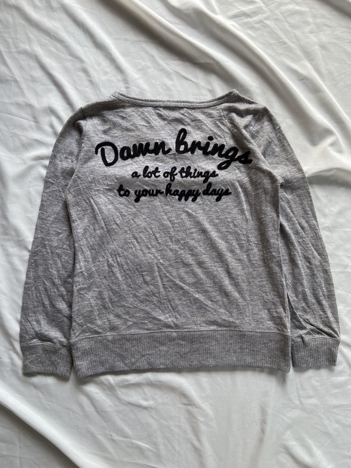 Japanese Brand DOWN BRINGS A LOT OF THINGS TO YOUR HAPPY DAYS SWEATSHIRT Size US S / EU 44-46 / 1 - 2 Thumbnail