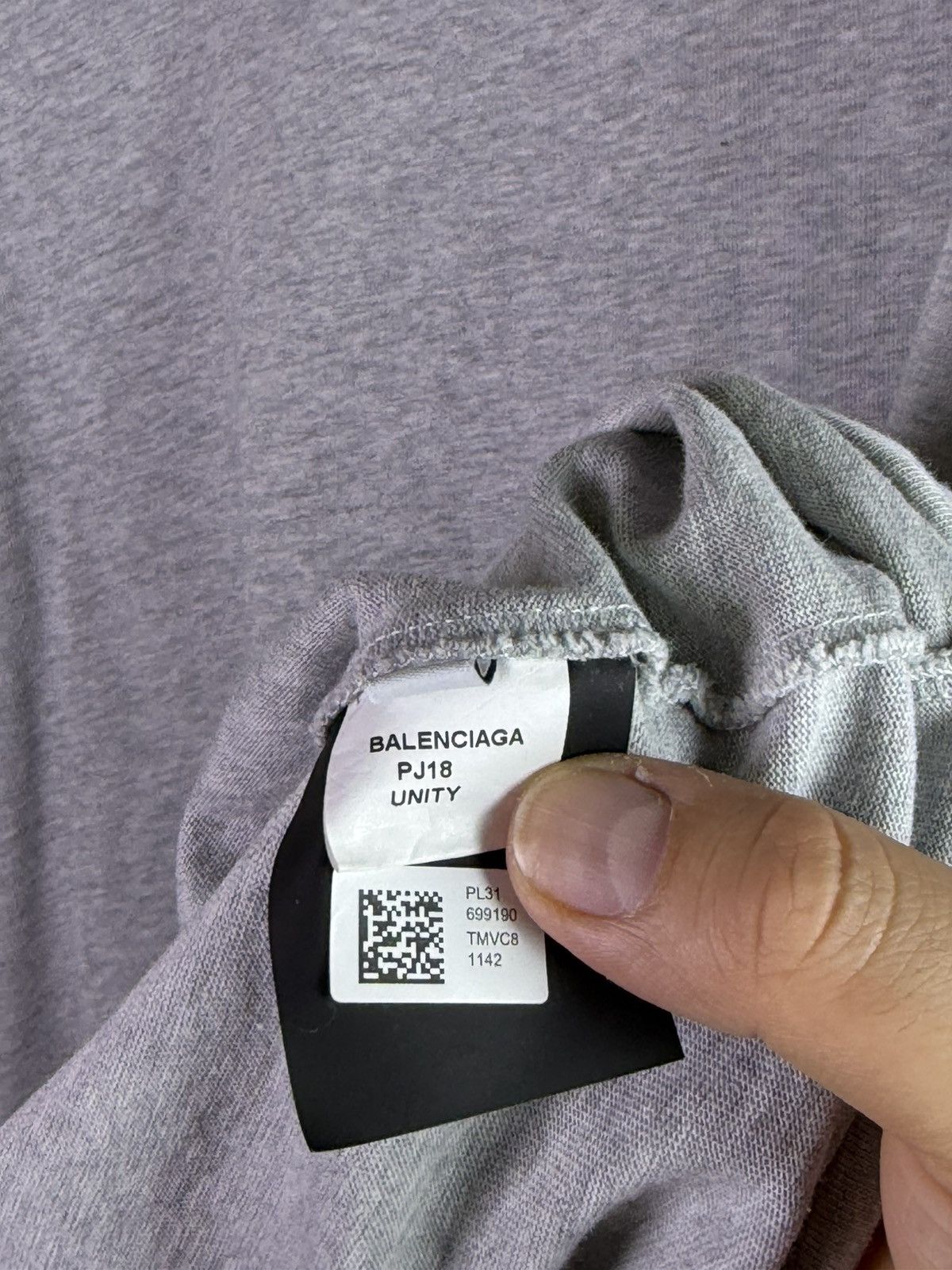 Balenciaga *RARE* BALENCIAGA DEMNA 1/1 UNITY ICON SPORT 2TONE TEE Size US S / EU 44-46 / 1 - 18 Thumbnail