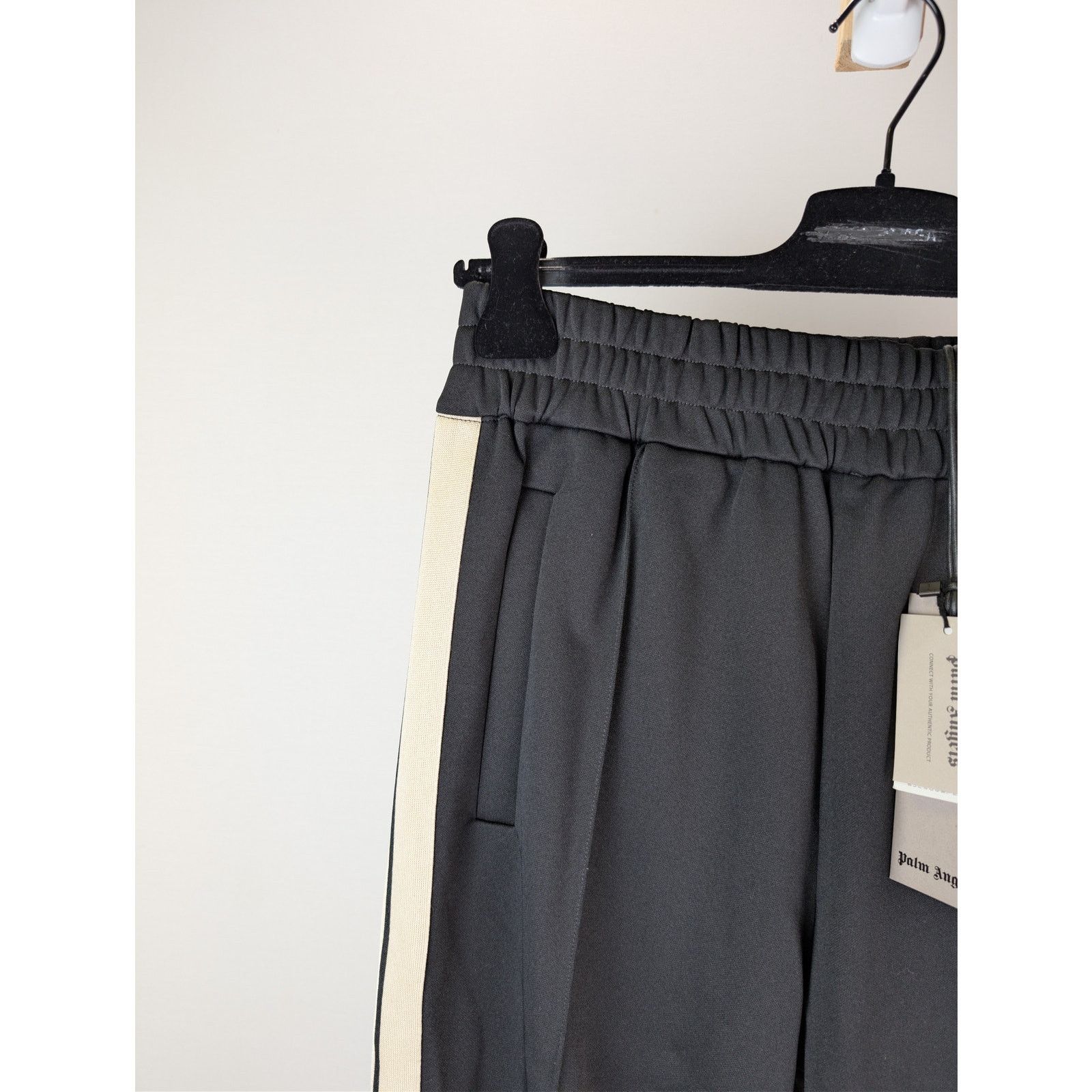 Palm Angels o1rshd1 Q:2 / Classic Logo Track Pants in Black / Off-White Size US 36 / EU 52 - 6 Thumbnail