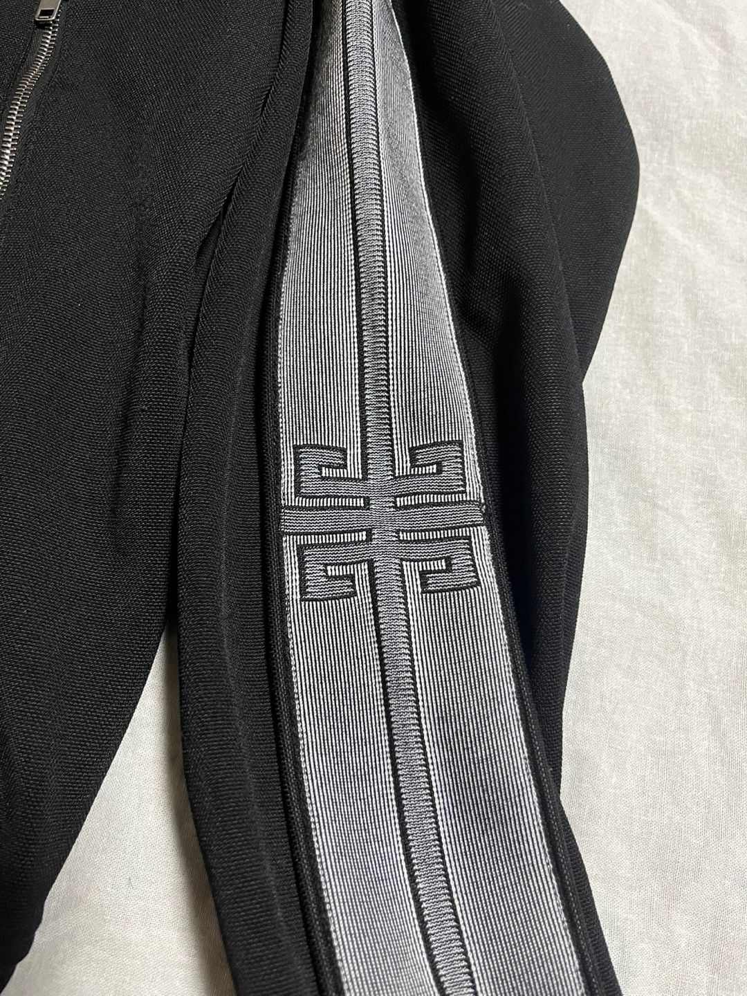 Givenchy GIVENCHY side line band track jacket Size US L / EU 52-54 / 3 - 5 Thumbnail