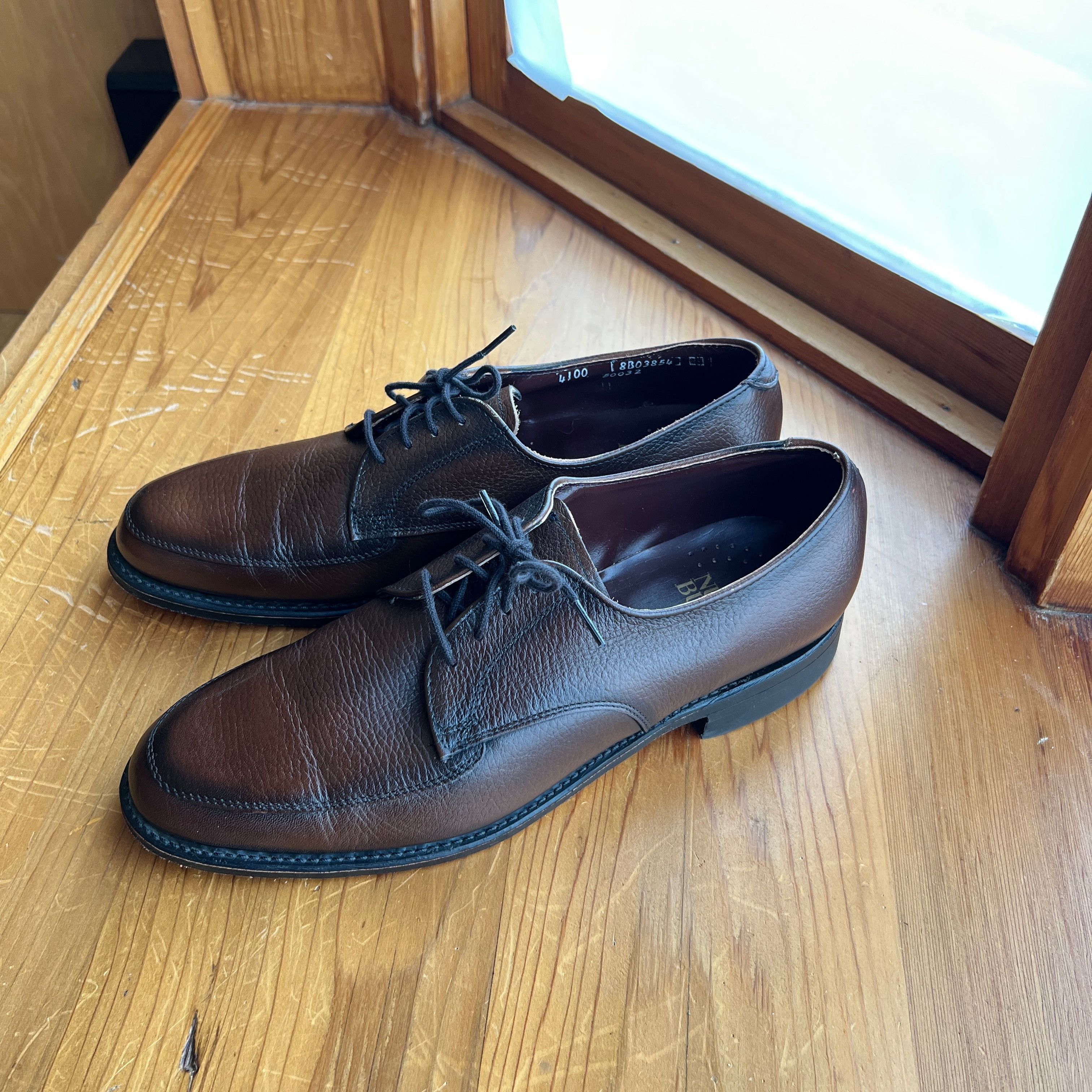 Nunn Bush Nunn Bush Pebbled Brown Oxfords Size US 10.5 / EU 43-44 - 2 Thumbnail