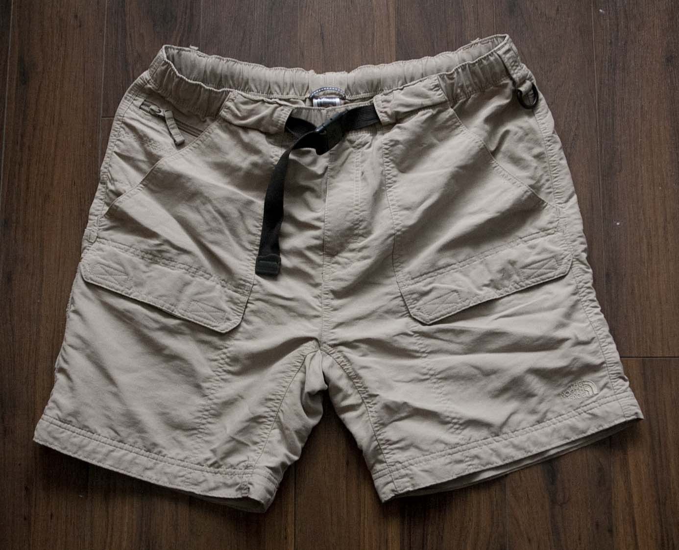 The North Face The North Face Shorts Belted Cargo Size L / 34-35 Pale Brown Size US 34 / EU 50 - 1 Thumbnail