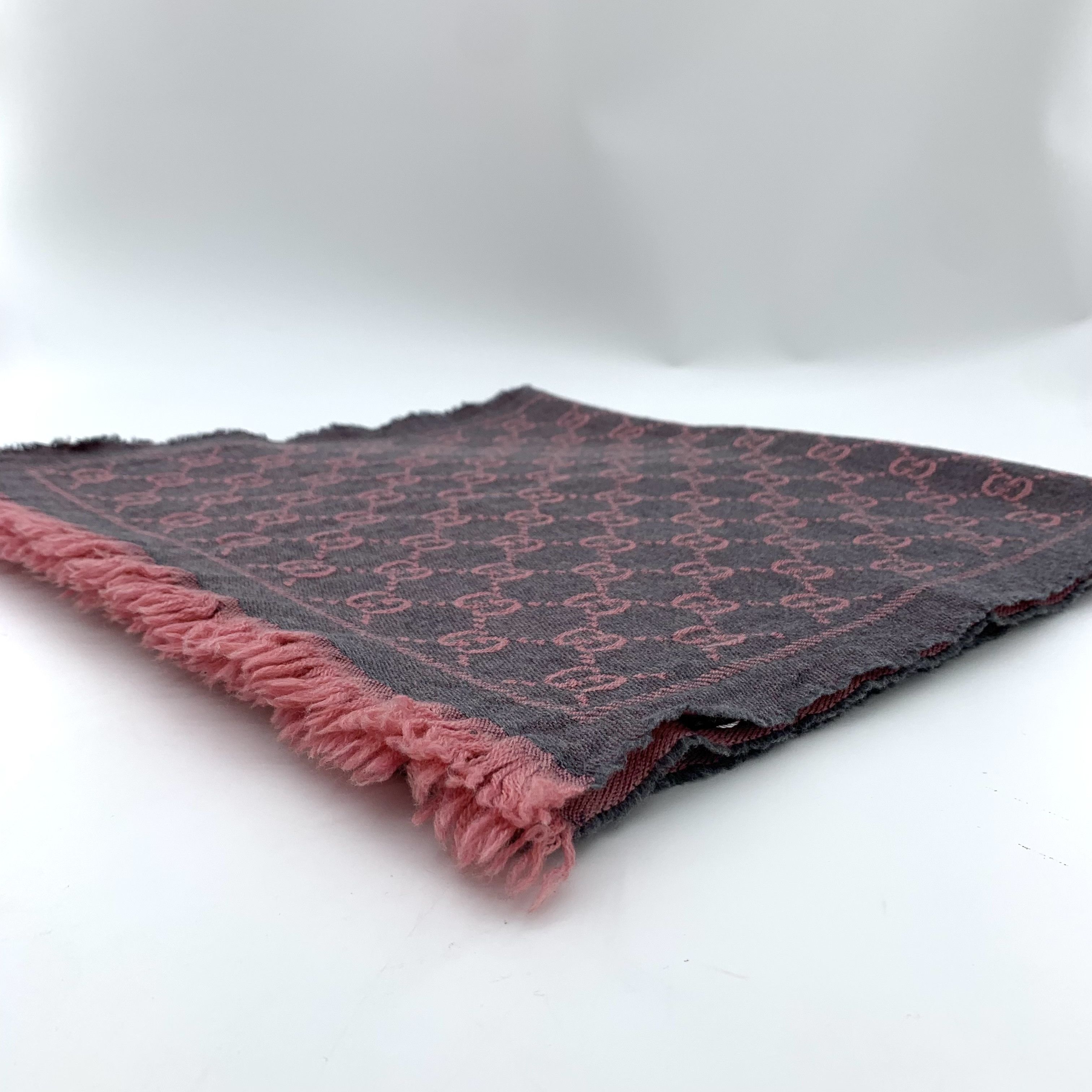 Gucci Gucci Monogram Wool Scarf (48 × 180 cm) Size ONE SIZE - 2 Thumbnail
