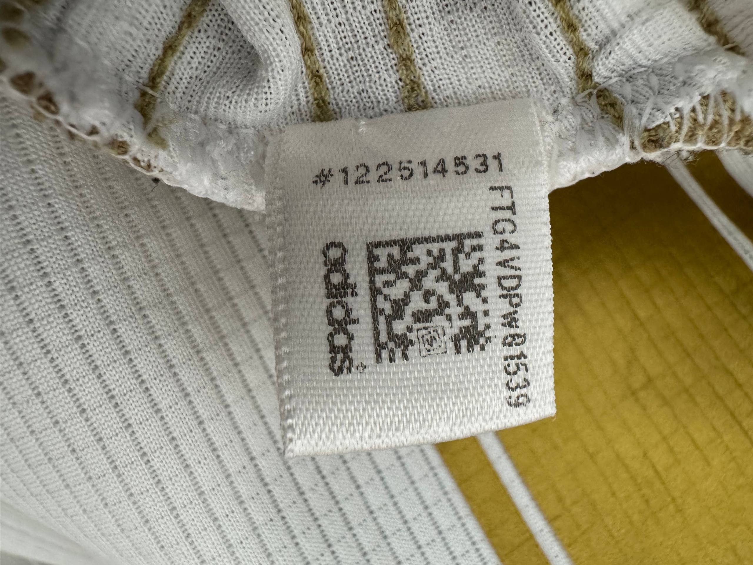 Adidas Adidas Real Madrid Home Jersey 2019/20 Benzema #9 XS Size US XS / EU 42 / 0 - 7 Thumbnail
