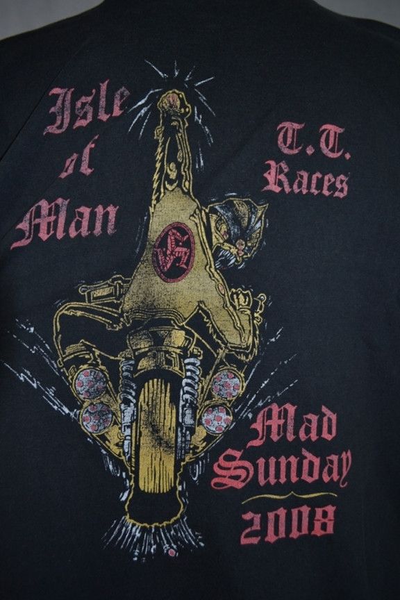 Vintage Vintage 2008 TT Isle Of Man Racing Faded Tee t-shirt L Size US L / EU 52-54 / 3 - 4 Thumbnail