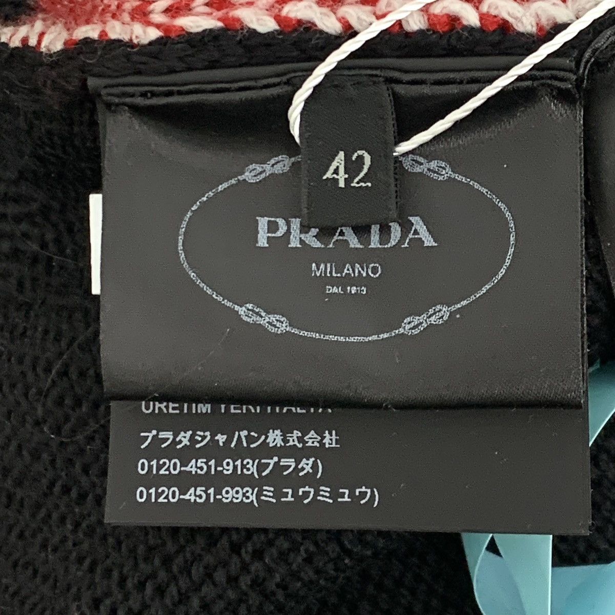 Prada Prada Black Wool V-Neck Long Sleeve Knit Sweater K26WX Size M / US 6-8 / IT 42-44 - 7 Thumbnail