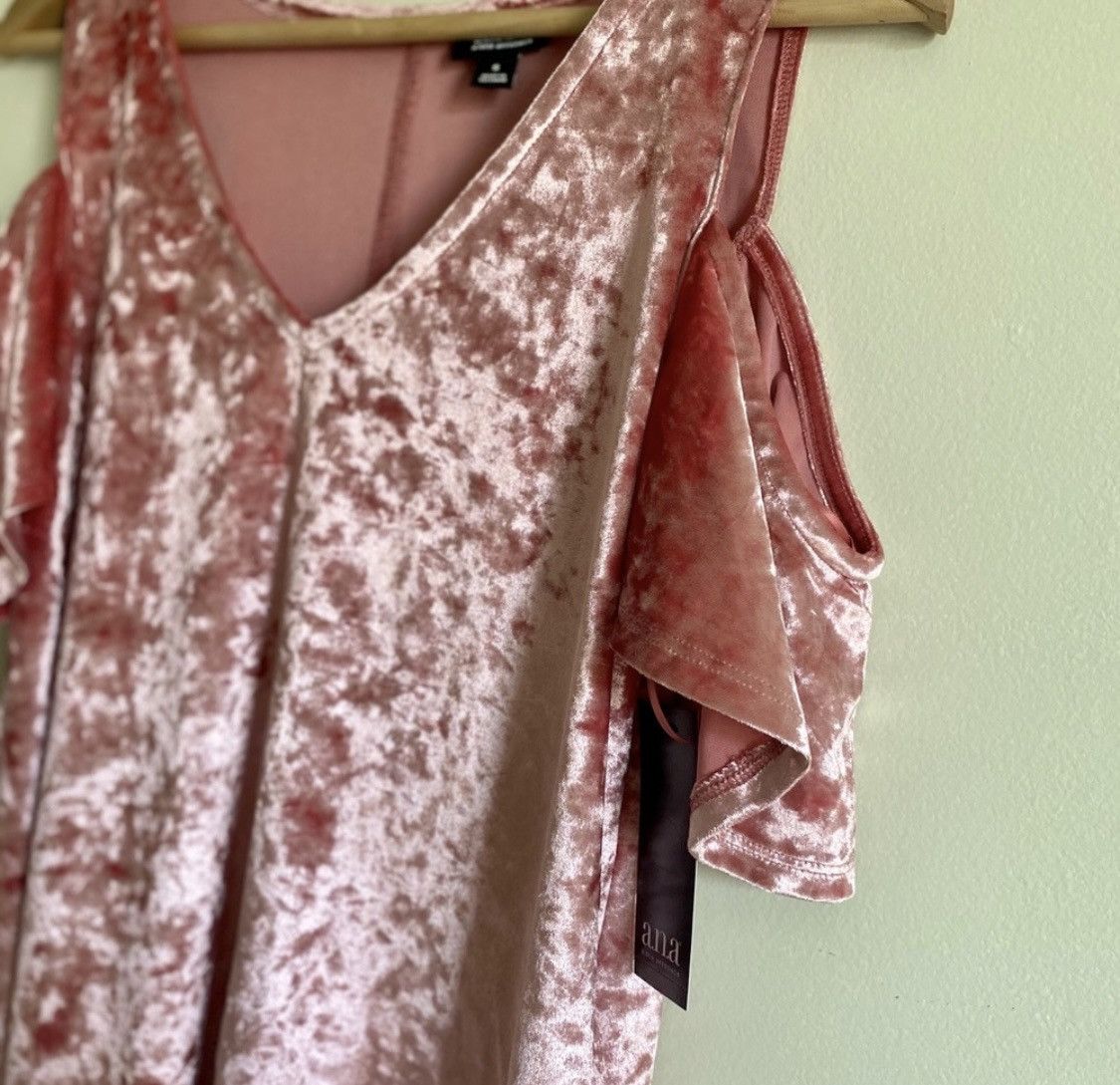 Other PINK BAROQUE VELVET ROSE COLD SHOULDER TOP Size S / US 4 / IT 40 - 4 Thumbnail