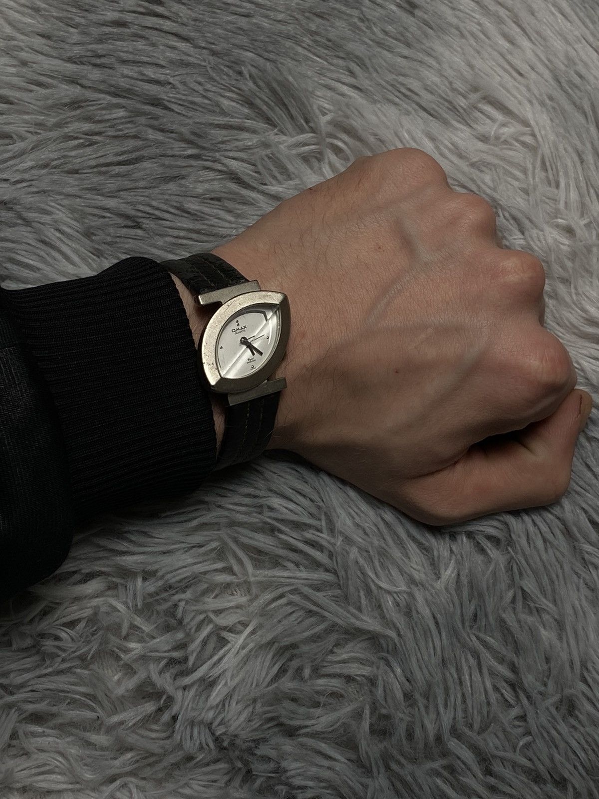 Japanese Brand × Jewelry × Vintage Elegant Omax Watch with Unique Design - Japanese Brand Size ONE SIZE - 2 Thumbnail