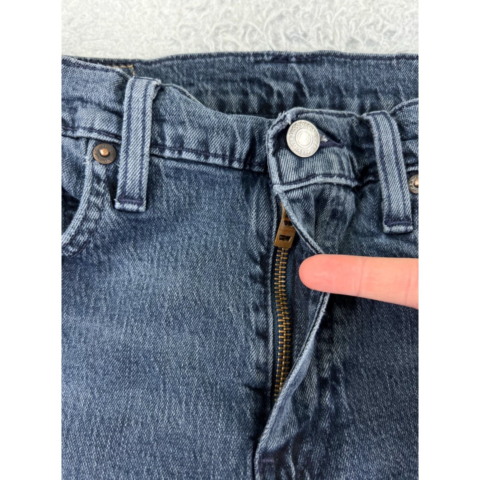 Levi's Levi's Jeans Men Slim 29 Blue Denim 502 Straight 5-Pocket Cotton Blend Regular Waist 28x28 Vintage No N/A Size US 29 - 5 Thumbnail