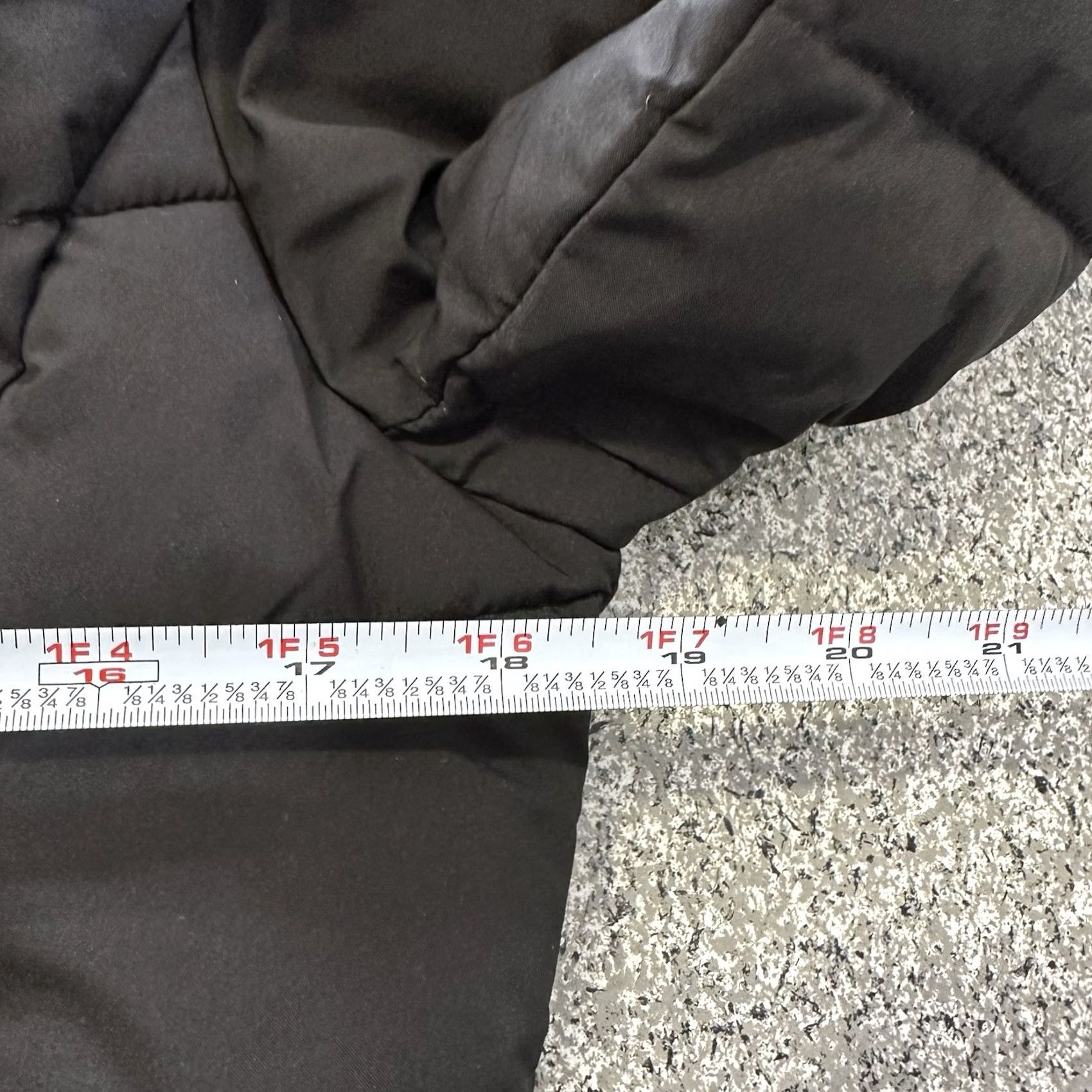 Tommy Hilfiger Tommy Hilfiger Jacket Womens Small Puffer Coat Parka Belted Hooded Black Size S / US 4 / IT 40 - 6 Thumbnail