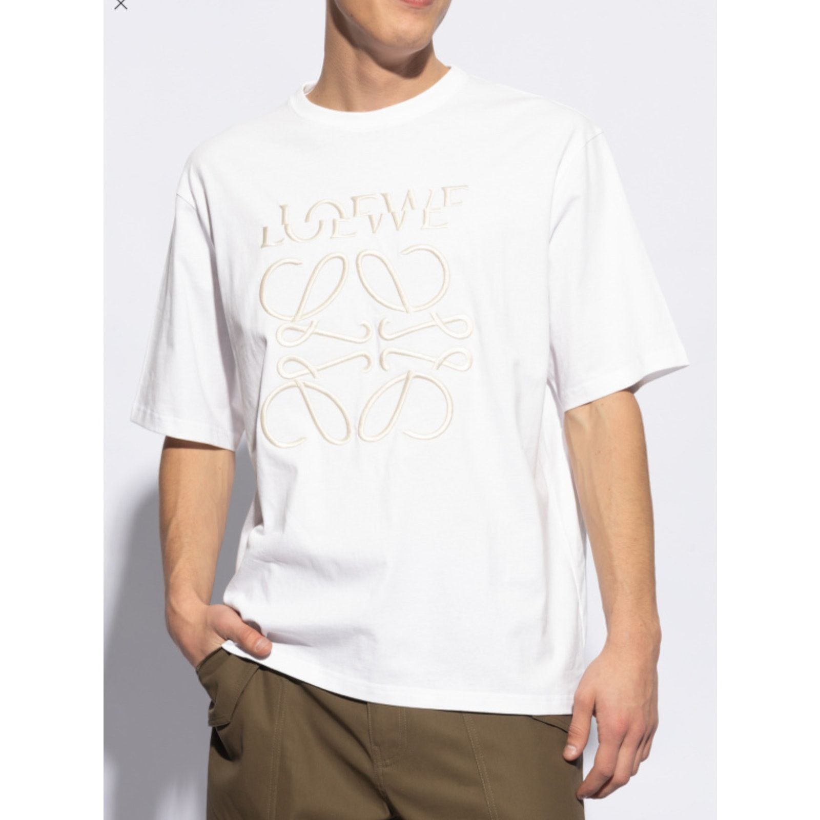 Loewe Loewe White Short Sleeve Cream Embroidered Logo Graphic Tee Size US S / EU 44-46 / 1 - 3 Thumbnail