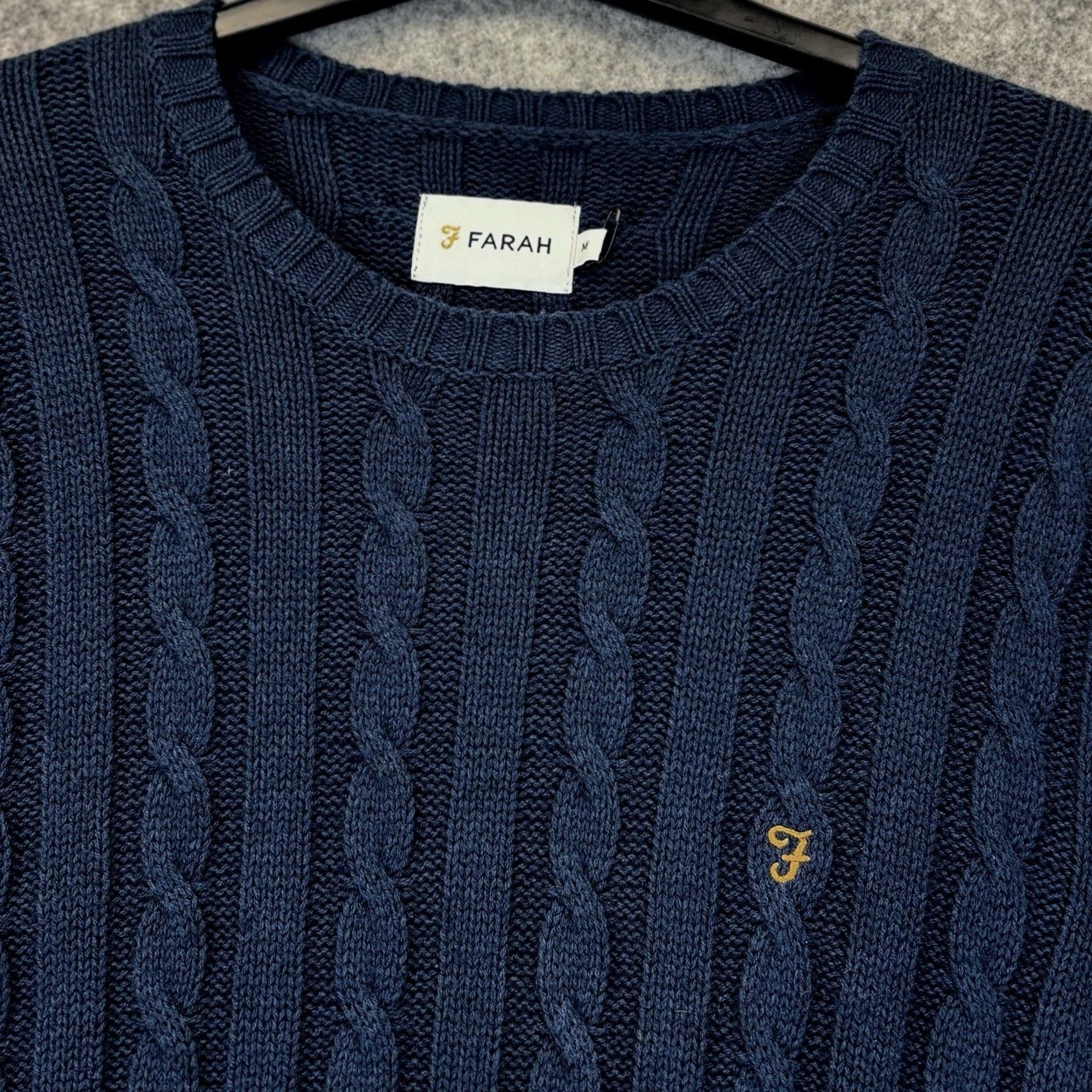 Farah Farah Jumper Cable Knit Navy Medium Mens Crew Neck Long Sleeve Pullover, Regular Fit, Used in Very Good Condition Size US M / EU 48-50 / 2 - 3 Thumbnail