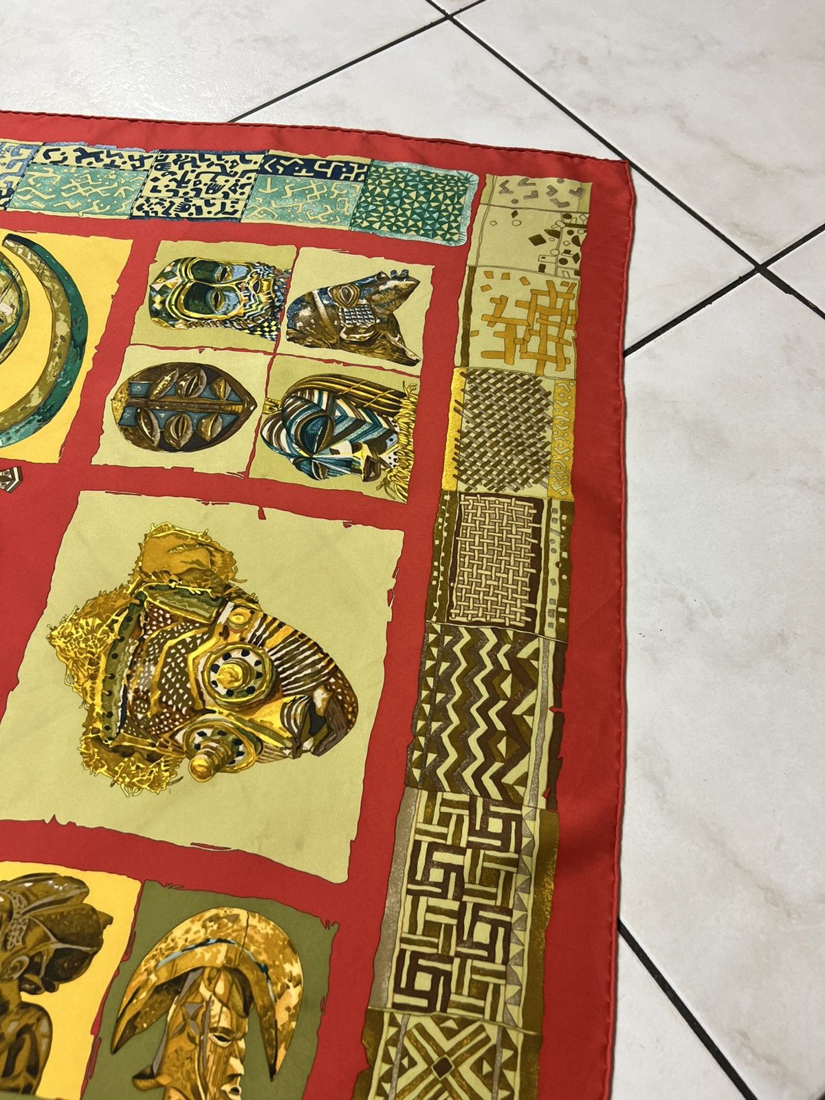 Hermes Vintage Hermes Persona loic dubigeon silk handkerchief scarf Size ONE SIZE - 14 Thumbnail