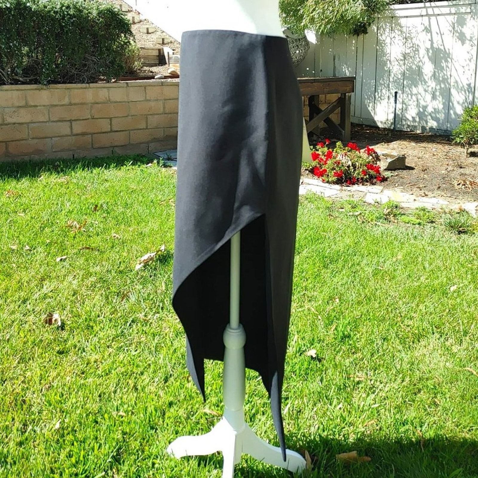 Alexander McQueen Alexander McQueen Wool Mohair slit asymmetric hem skirt 42 6 Size 28" / US 6 / IT 42 - 8 Thumbnail