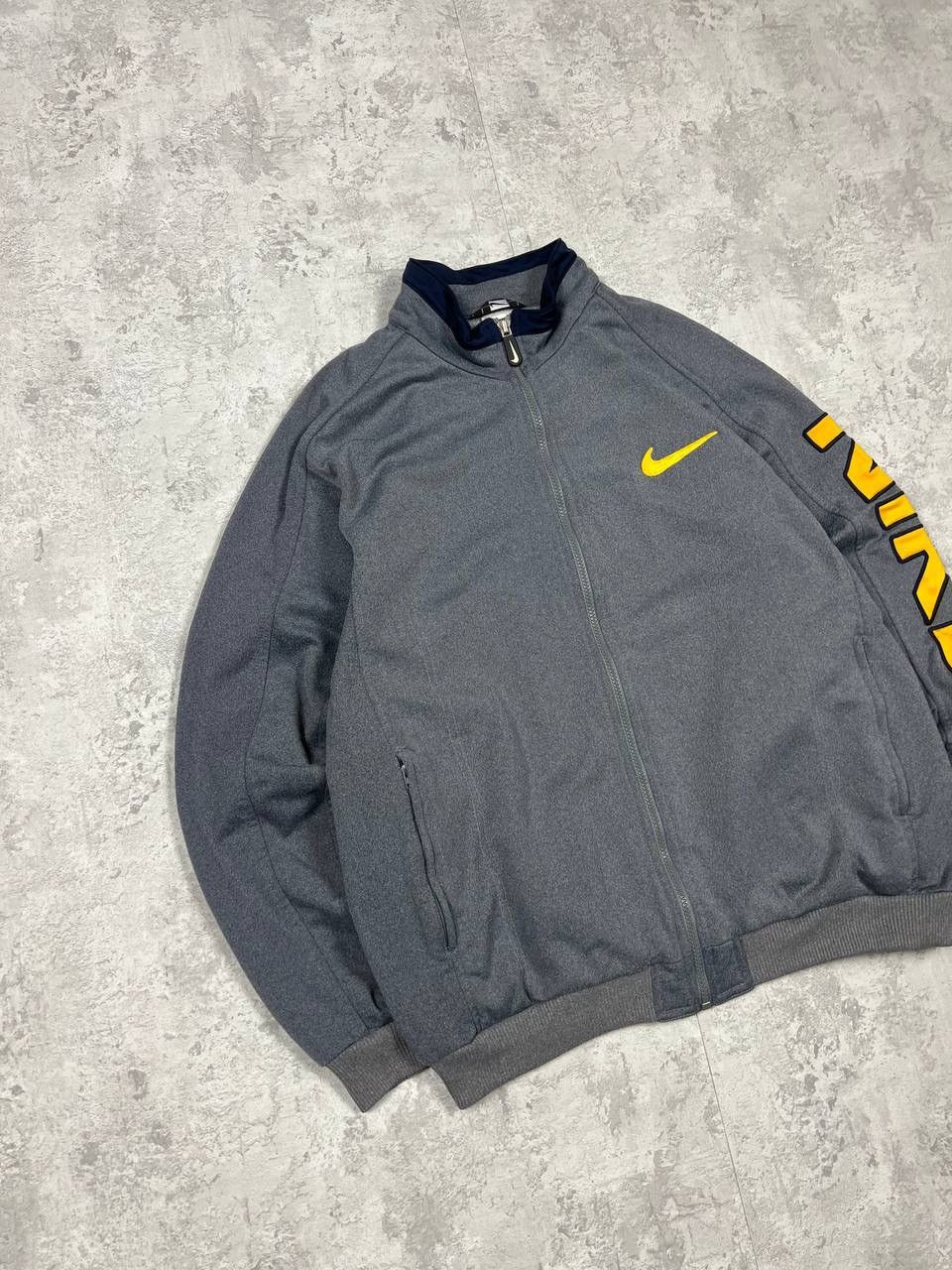 Nike Vintage Nike Track Jacket Big Logo Size US L / EU 52-54 / 3 - 2 Thumbnail