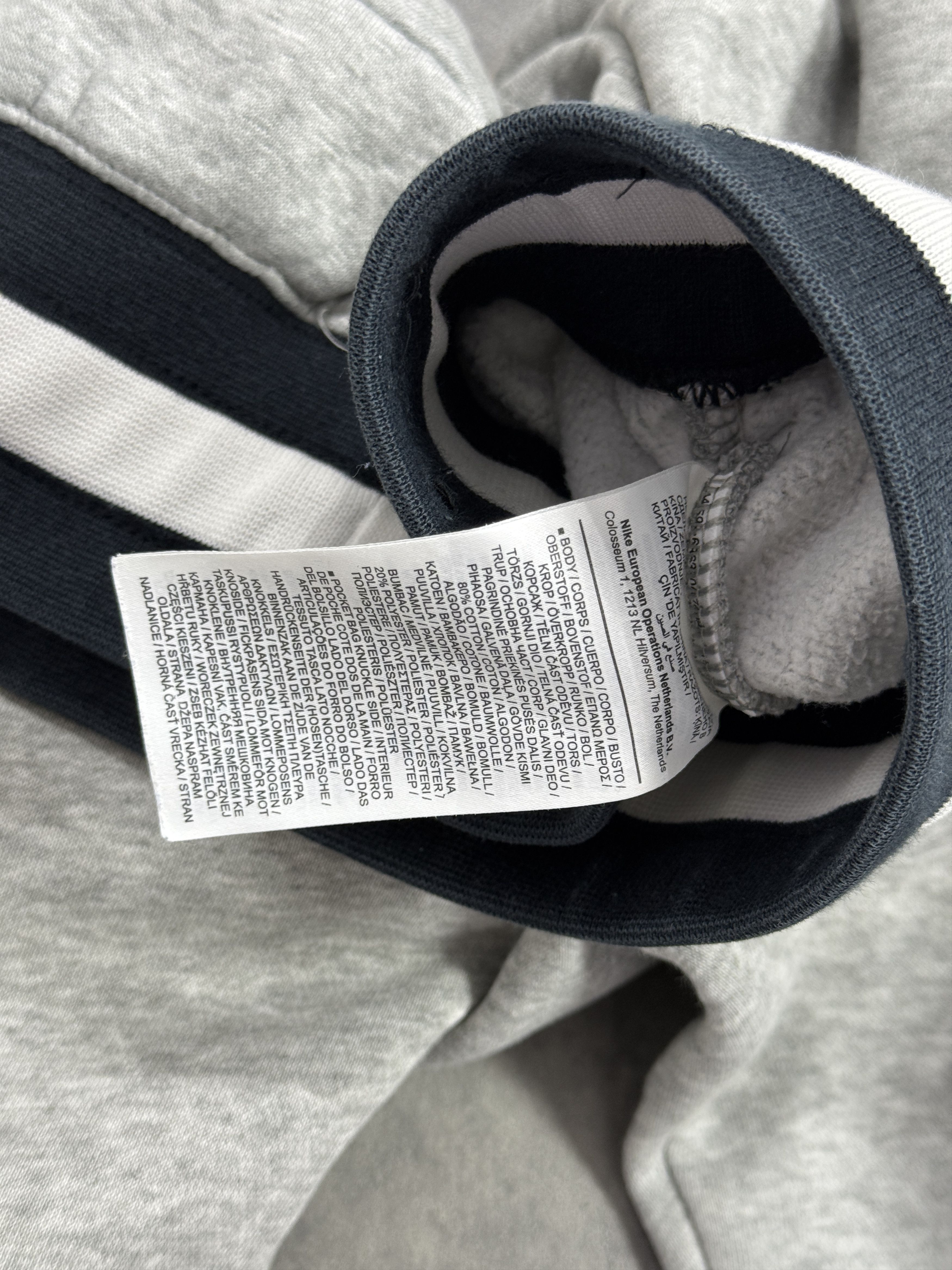 Nike Nike Sweatpants Baggy Big Logo at Thigh Size US 30 / EU 46 - 5 Thumbnail