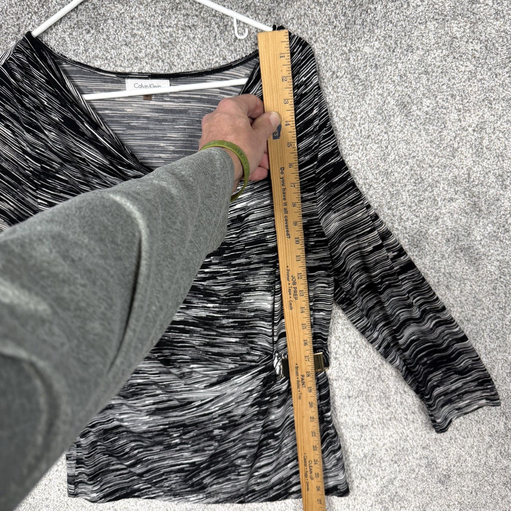 Calvin Klein Calvin Klein Blouse M 3/4 Sleeve Cowl Neck Buckle Detail Black White Stripe Women Adult Regular Size M Size M / US 6-8 / IT 42-44 - 2 Thumbnail