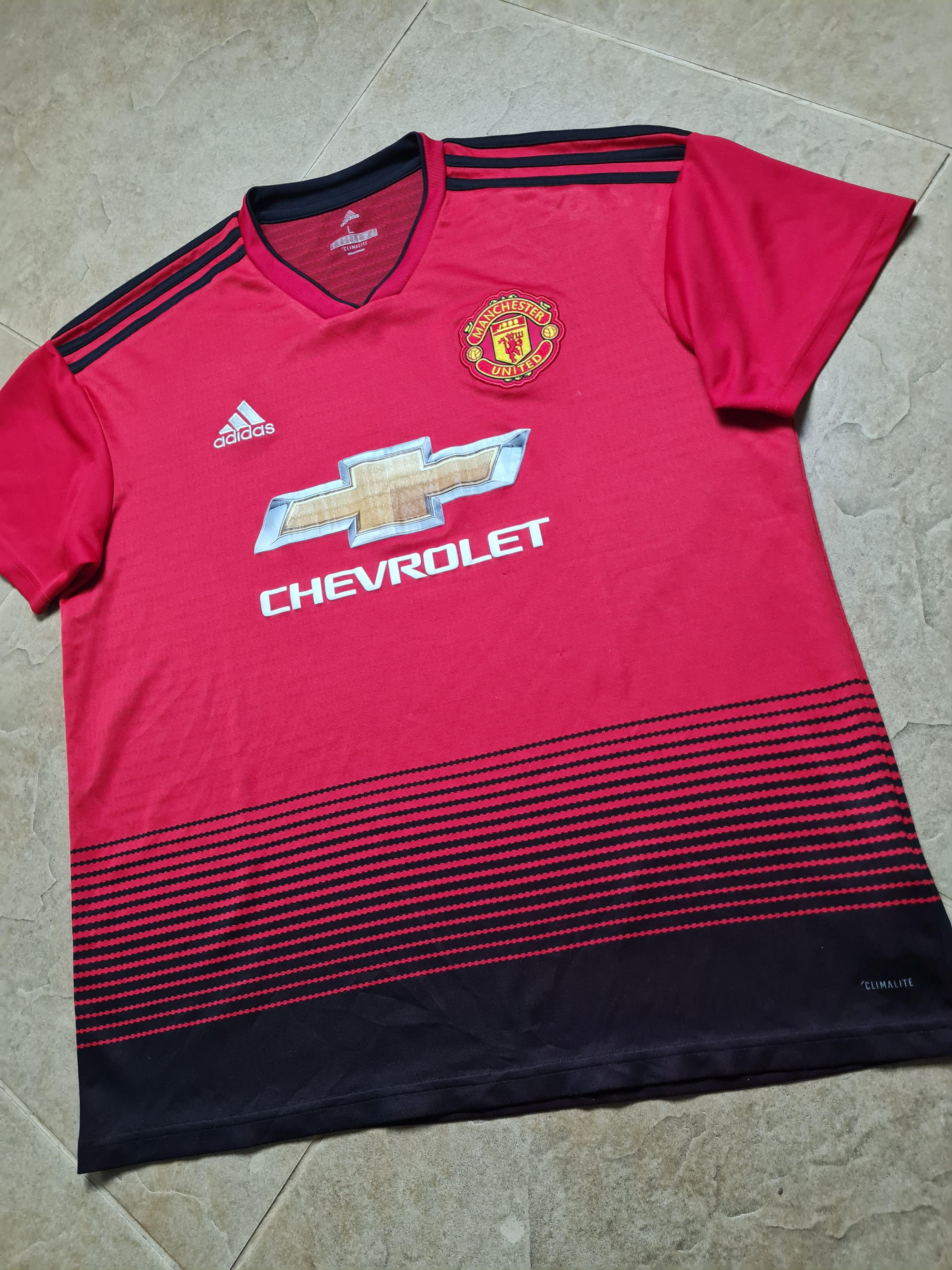Adidas MANCHESTER UNITED 2018/2019 HOME SHIRT ADIDAS CG0040 SZ L Size US L / EU 52-54 / 3 - 4 Thumbnail