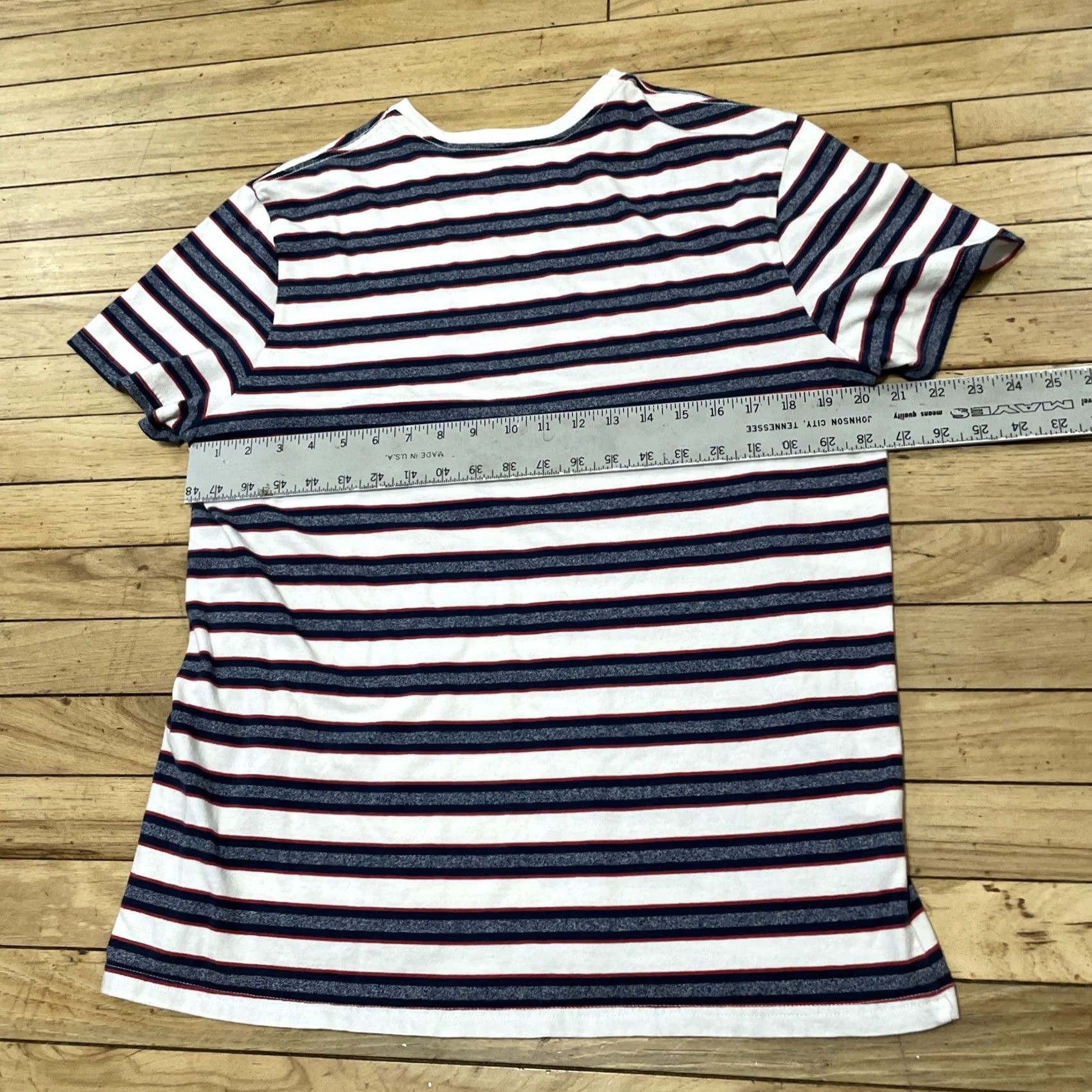Vintage VINTAGE Goodfellow & Co T Shirt Mens L White Stripe Hoop Red Blue Preppy Retro Skate Tee L Size US L / EU 52-54 / 3 - 6 Thumbnail