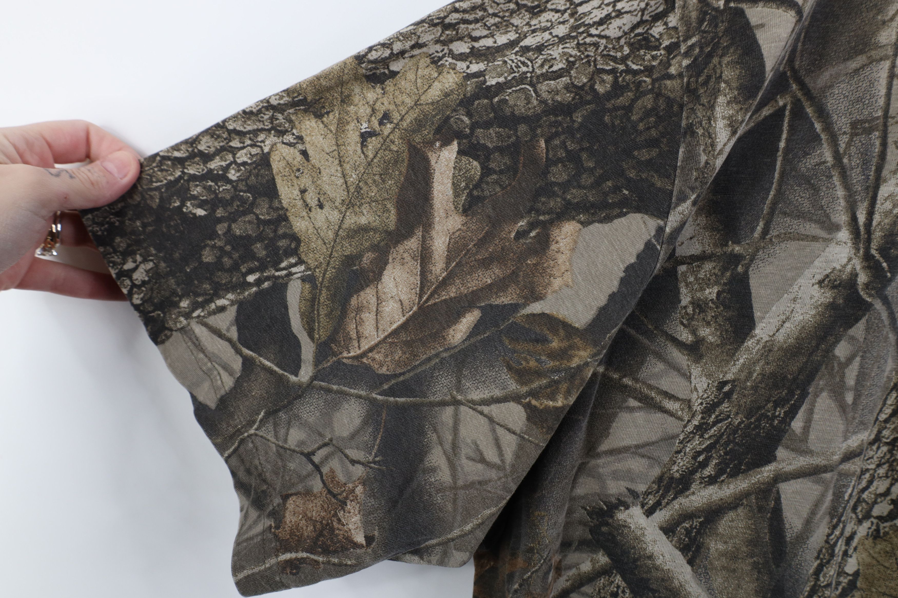 Vintage Vintage 90s Y2K Streetwear Camouflage Pocket T-Shirt Size US XL / EU 56 / 4 - 10 Thumbnail