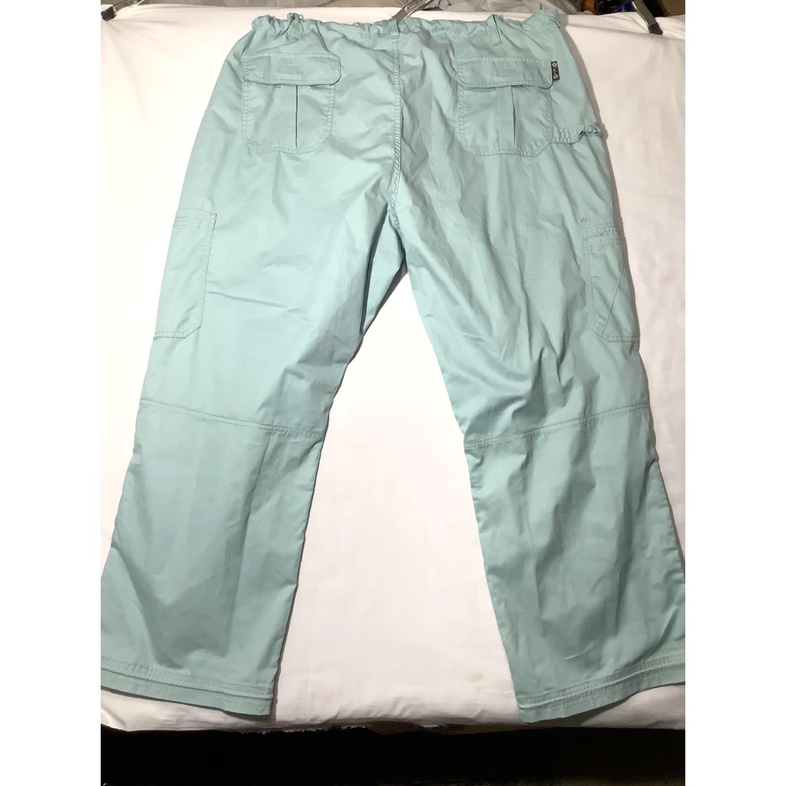 Koio Koi Scrub Pants Womens 3X Petite Aqua Cargo Drawstring Nursing Medical Green Pocketed Workwear Womens Size 40" / US 18 - 5 Thumbnail