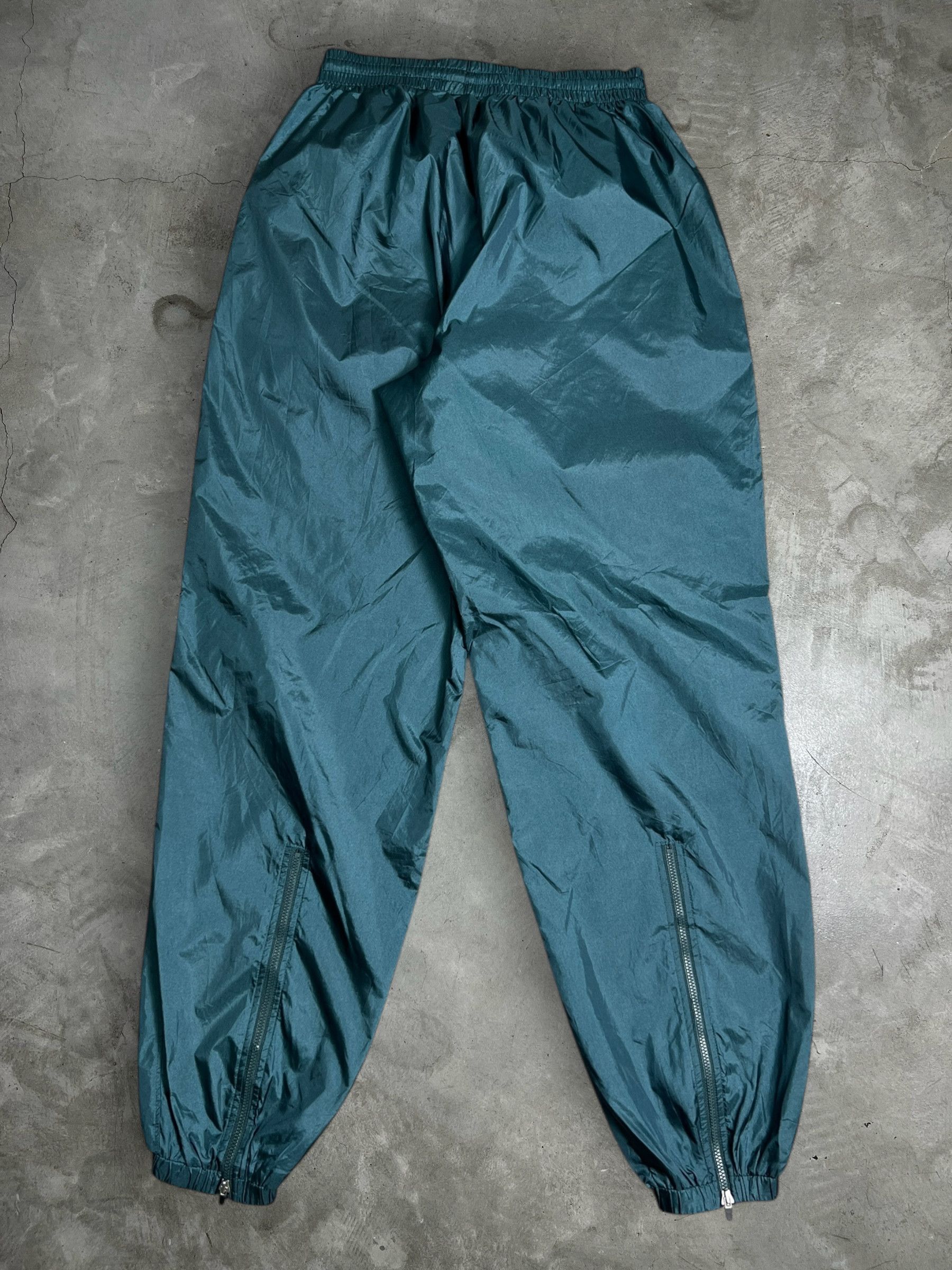 Umbro UMBRO Nylon Jogger Pant JKA224 Size US 36 / EU 52 - 9 Thumbnail