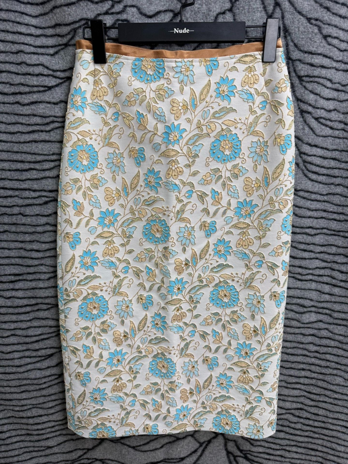 Dries Van Noten Dries van Noten Embroidery Midi Skirt Size 34" / US 12 / IT 48 - 1 Thumbnail